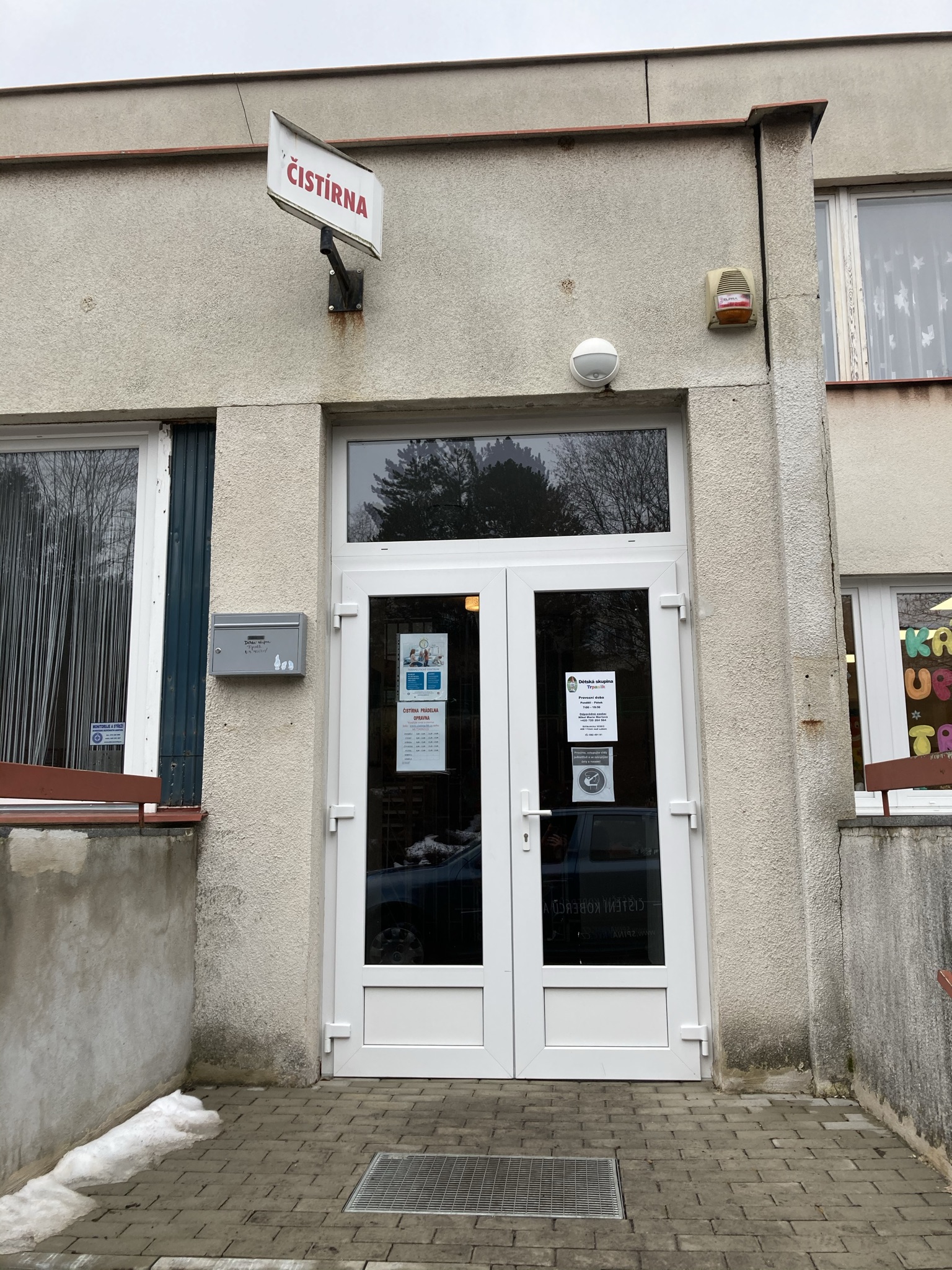 Čištění koberců - sběrna Špína Pryč POINT foto 4