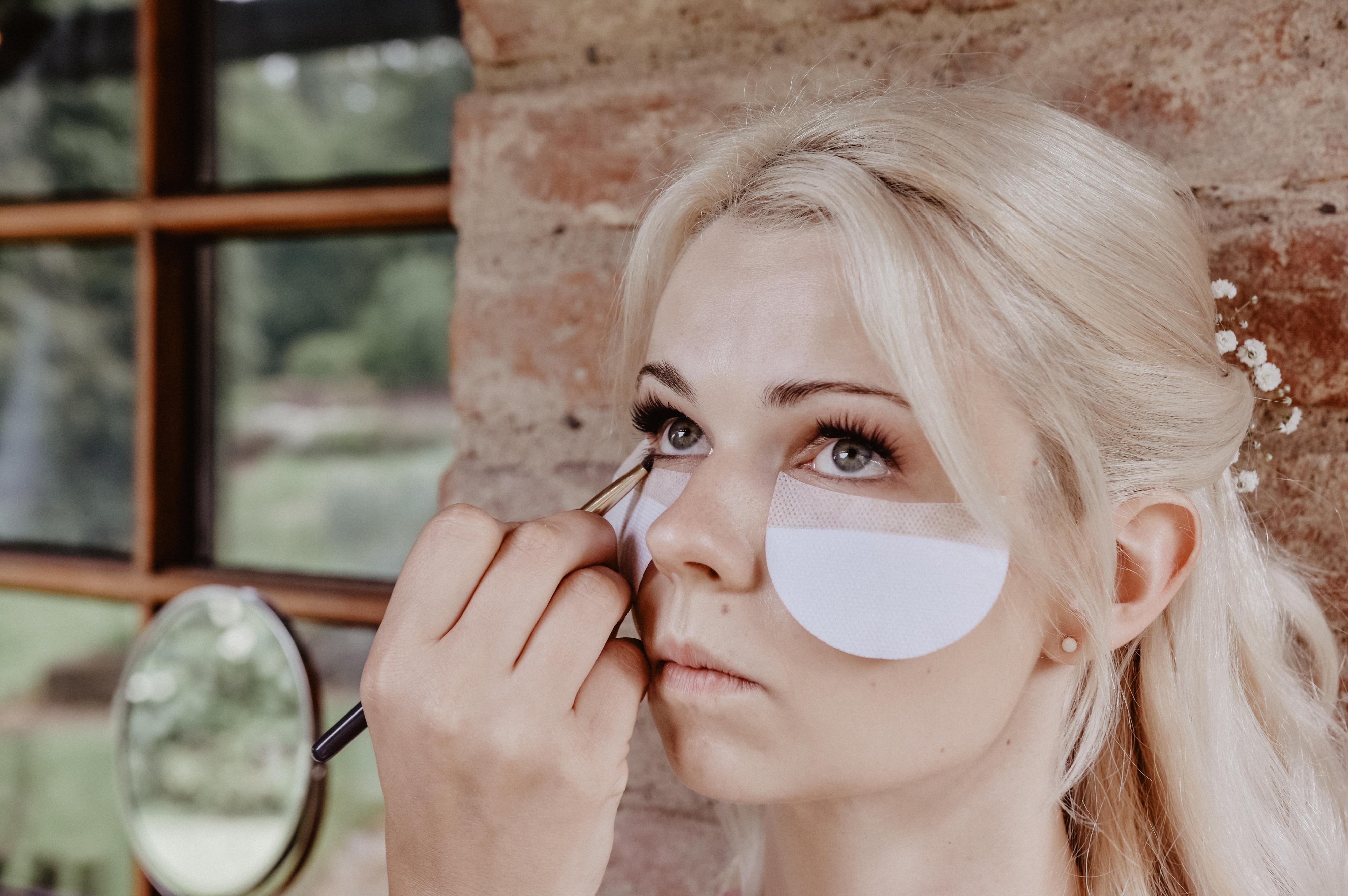 Vizážistka a vlasová stylistka Ilona Adamová foto 1