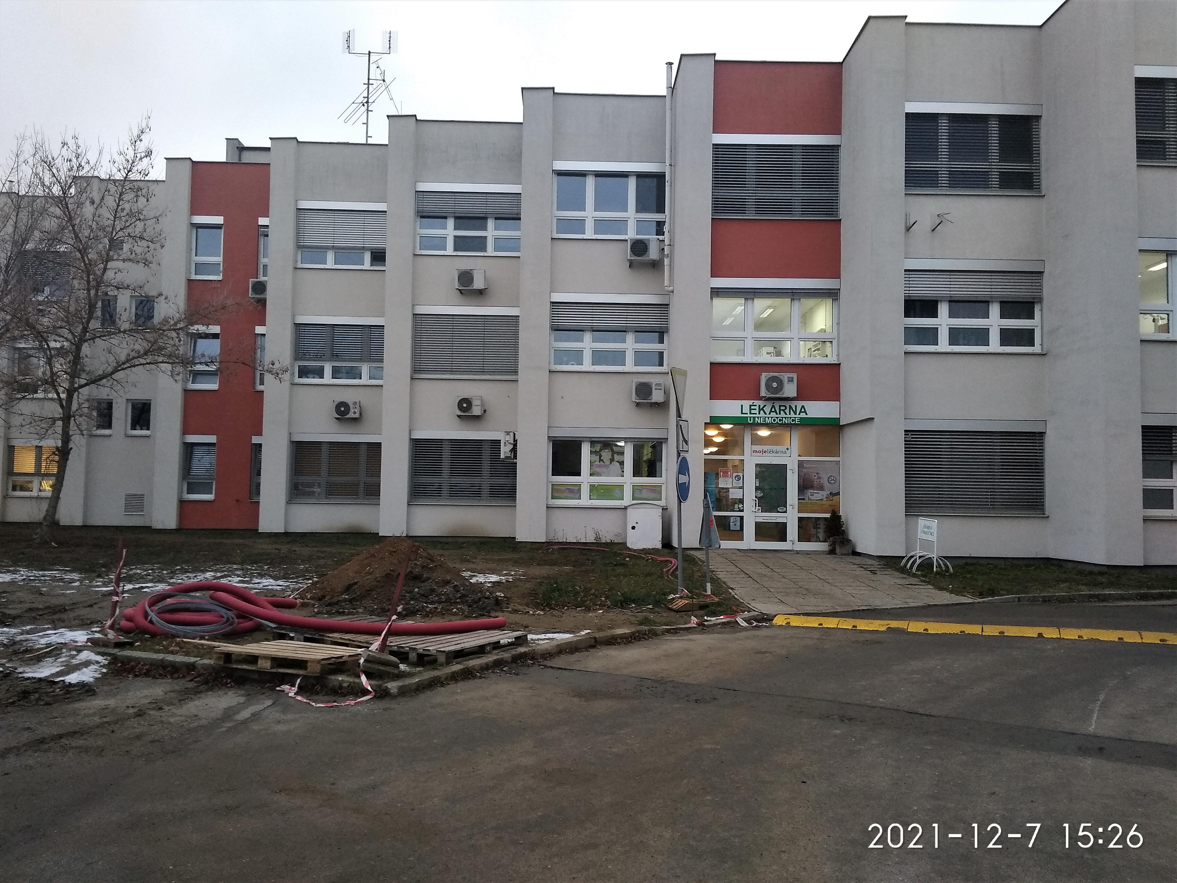 LÉKÁRNA U NEMOCNICE foto 3