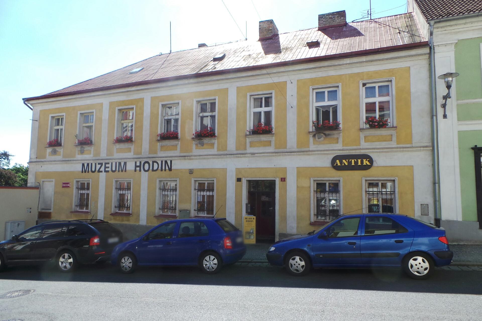 Starožitné Muzeum Hodin a Obchod starožitných hodin