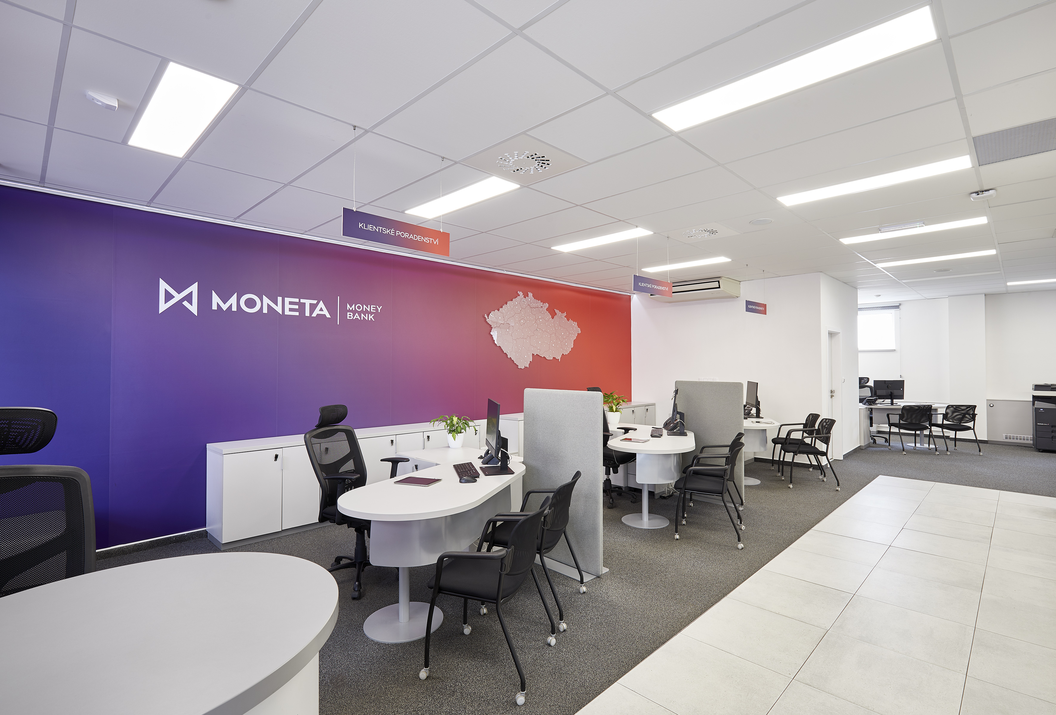 MONETA Money Bank foto 2