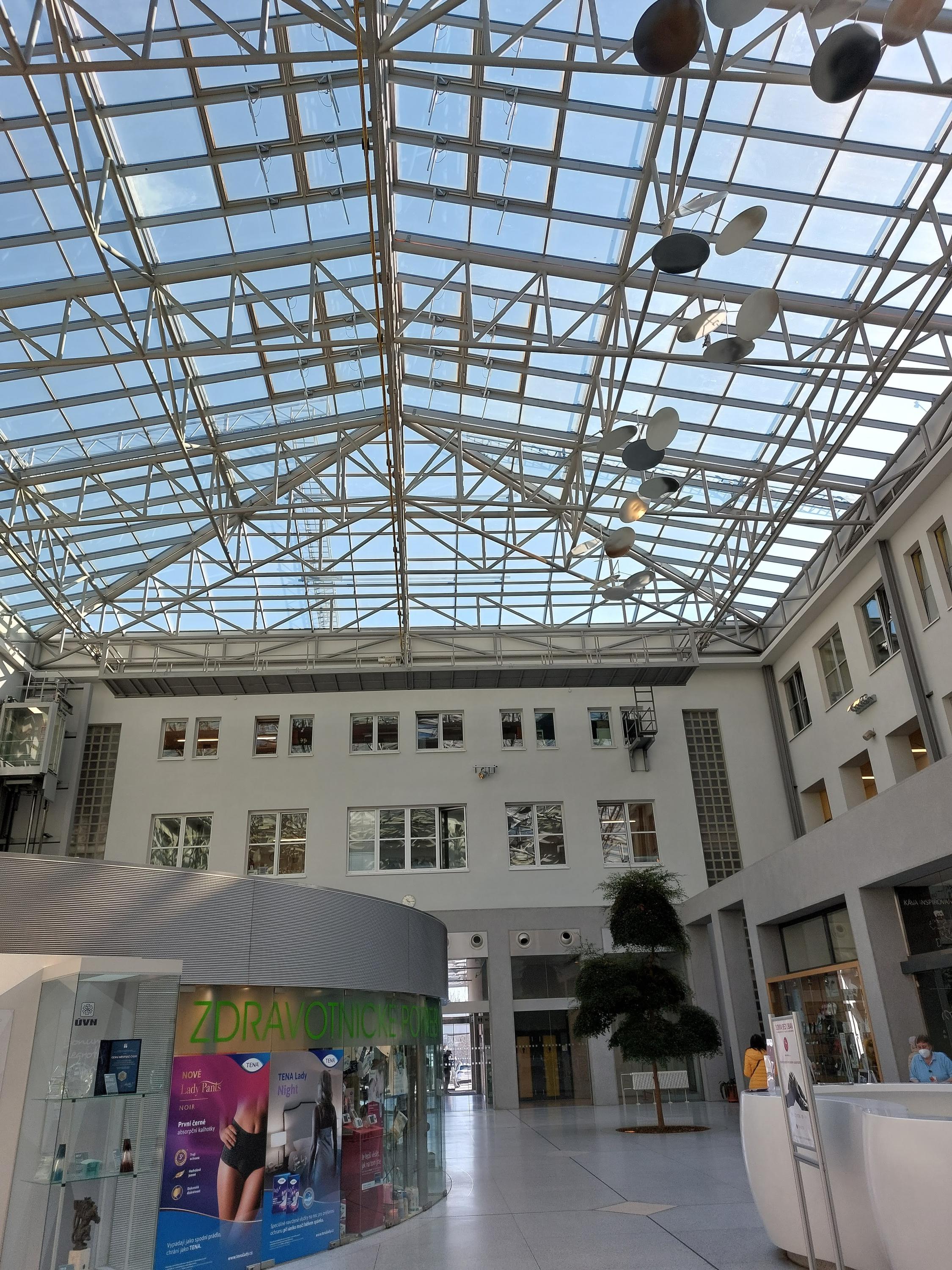 Ústřední vojenská nemocnice - Vojenská fakultní nemocnice Praha foto 6