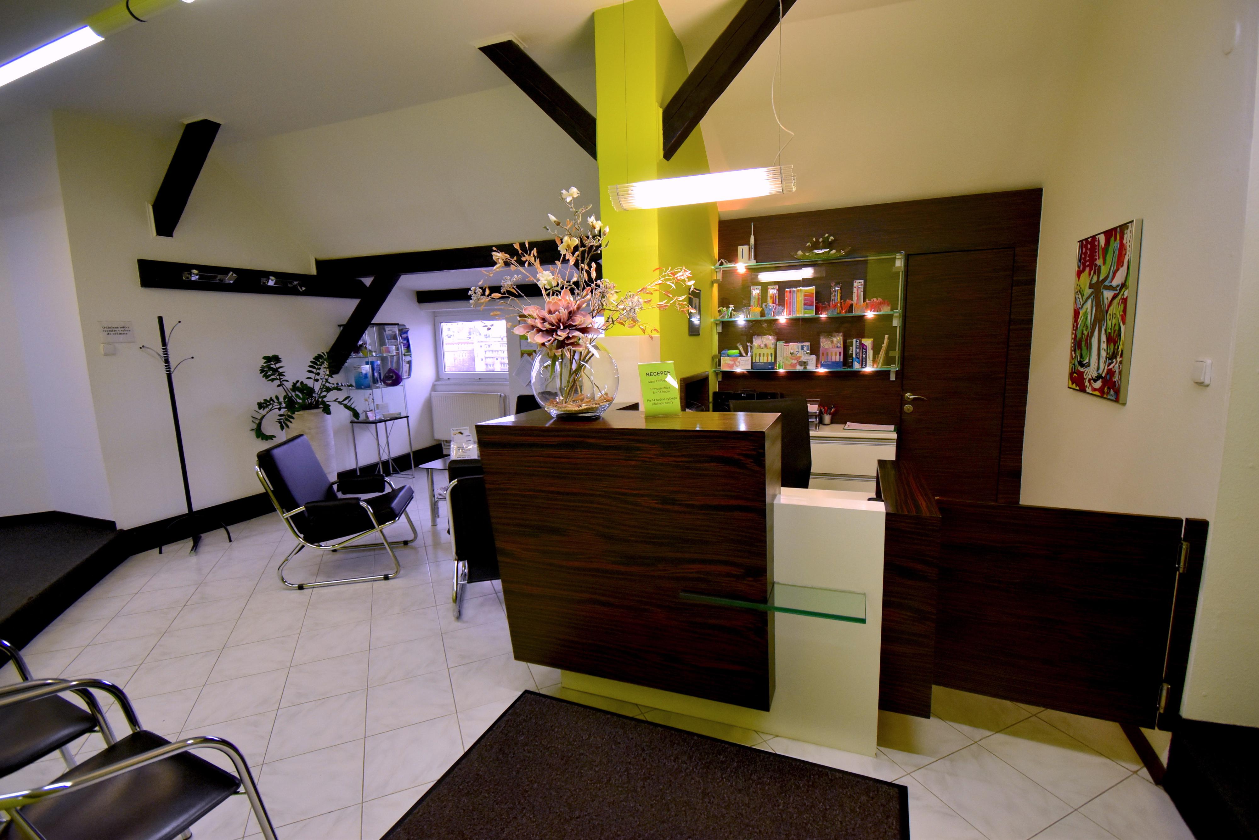 Dental Planet  - zubní ordinace Pařížská foto 4