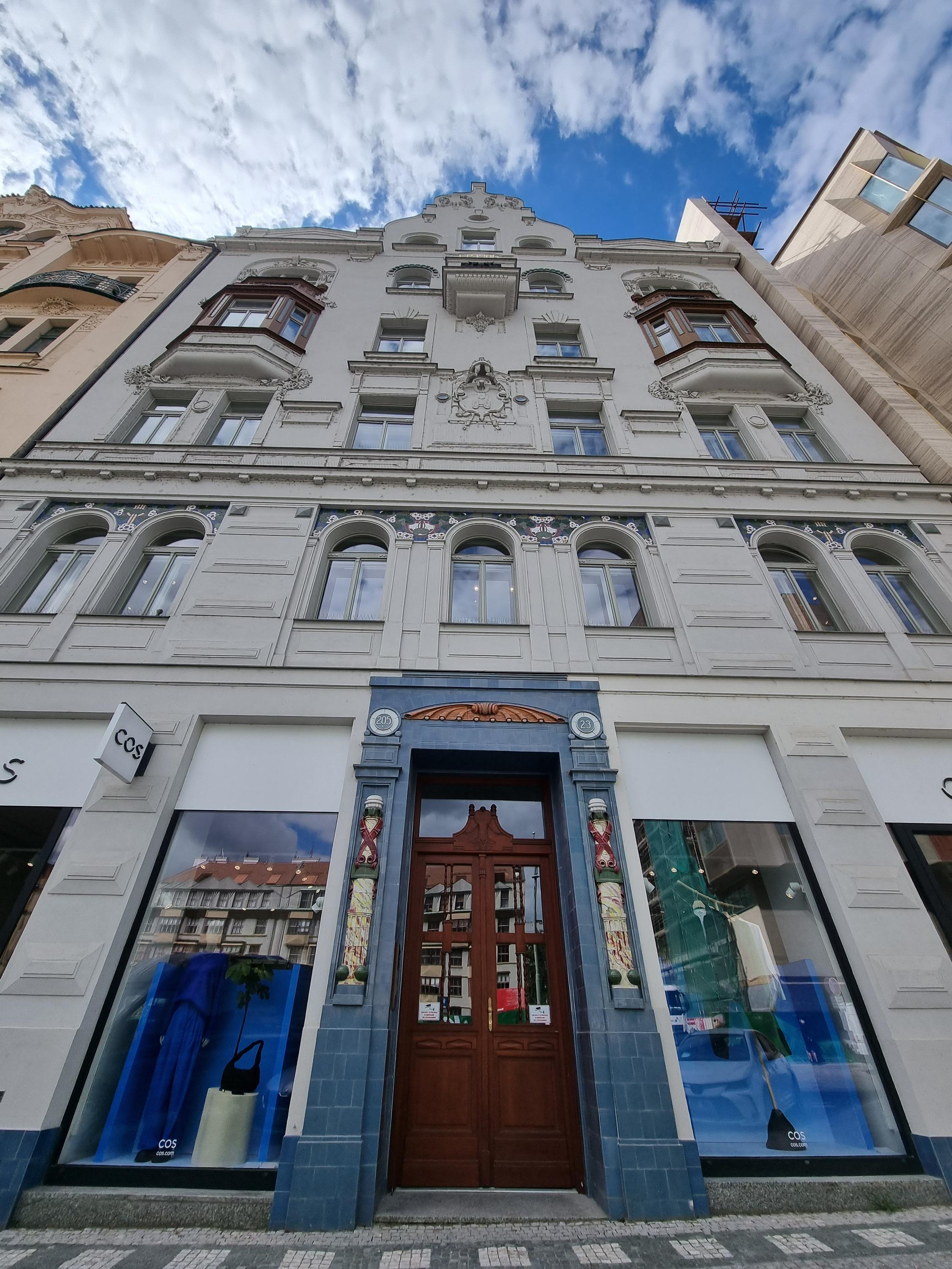 LUXENT - Exclusive Properties foto 3