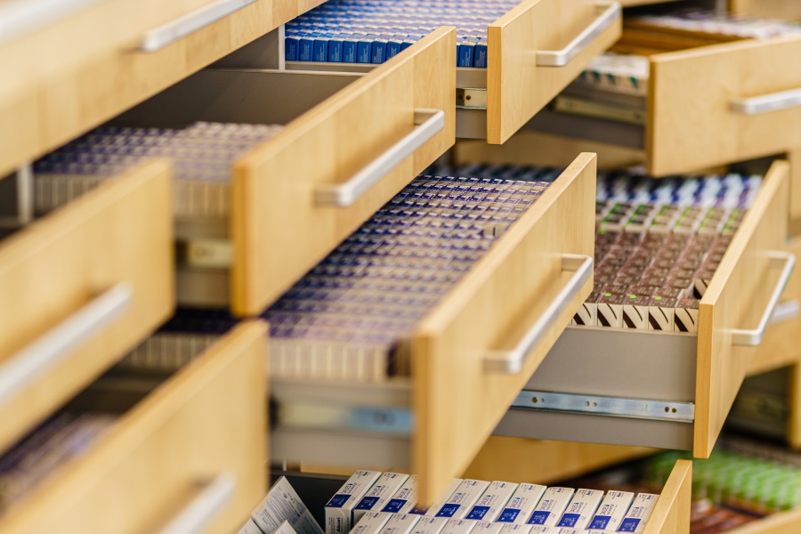 Tisíce kontaktních čoček skladem hned k vyzvednutí