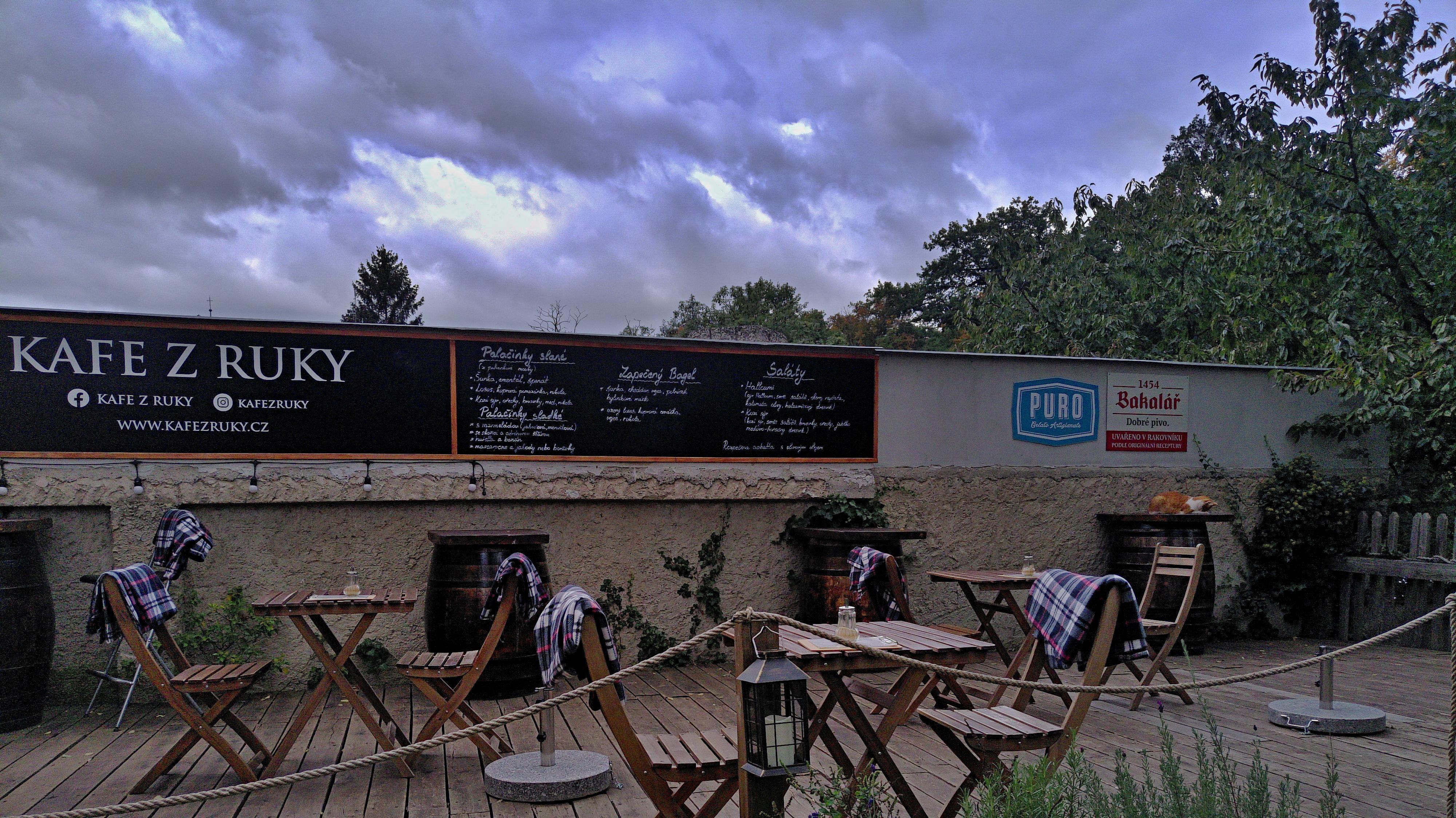 Kafe z Ruky