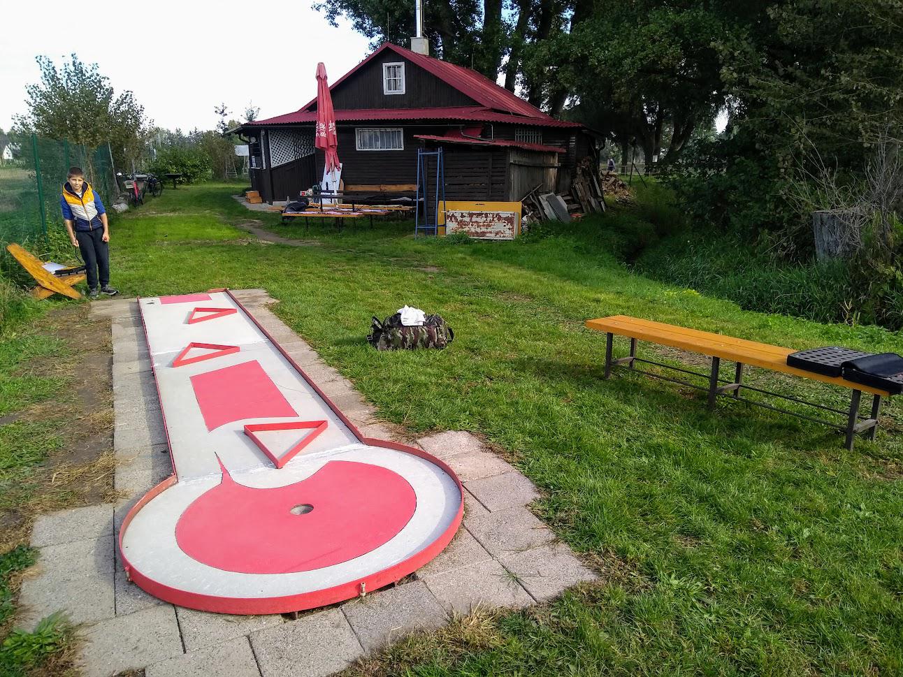 Minigolfové hřiště Pečky foto 3