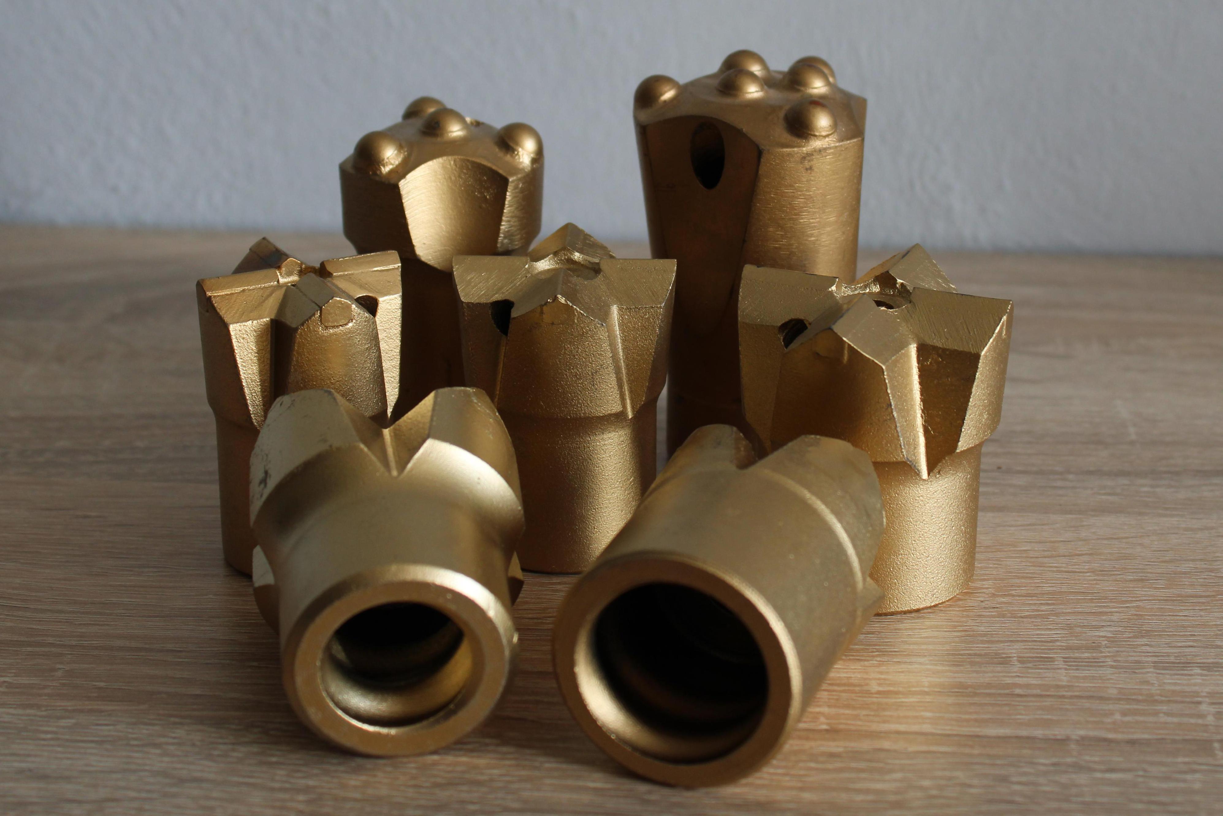 Miloš Pilarik - vrtací korunky foto 1