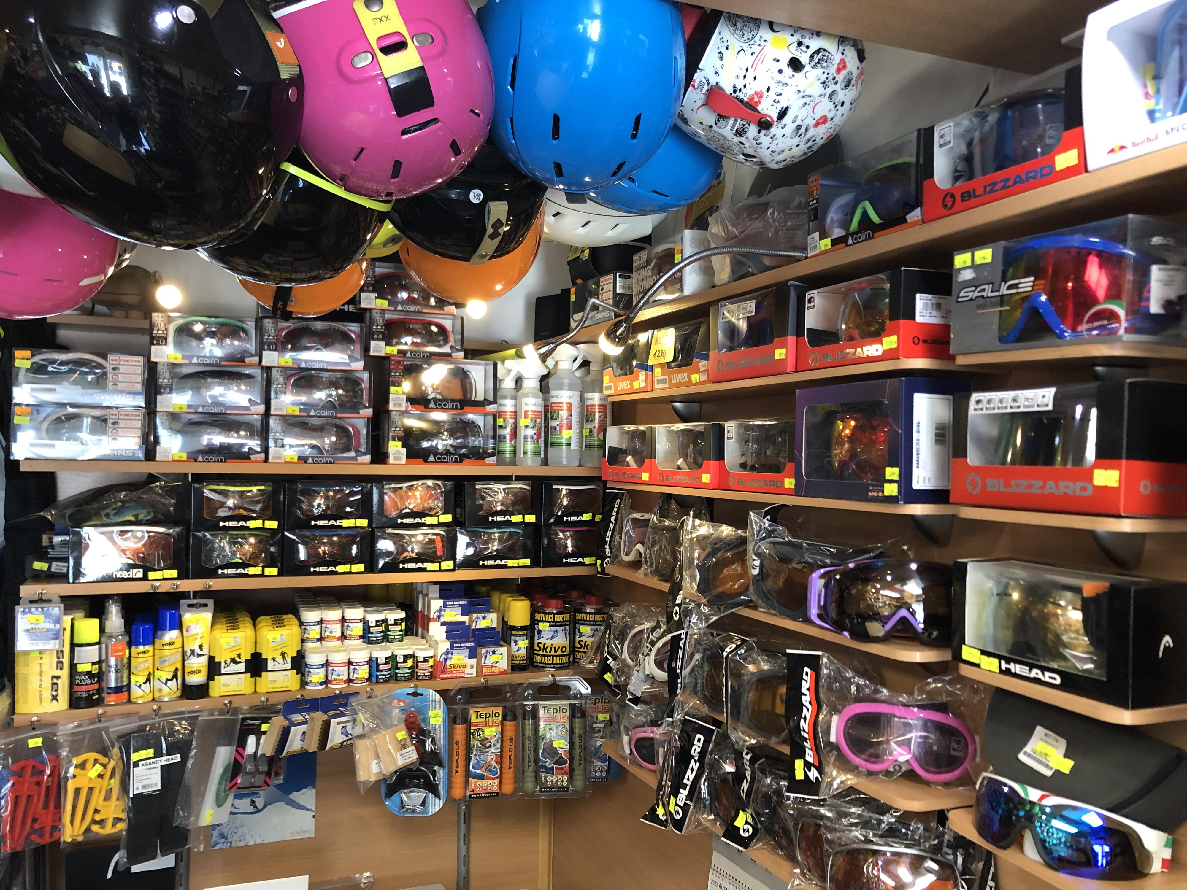 Pujčovna lyží U Hrošíka foto 2