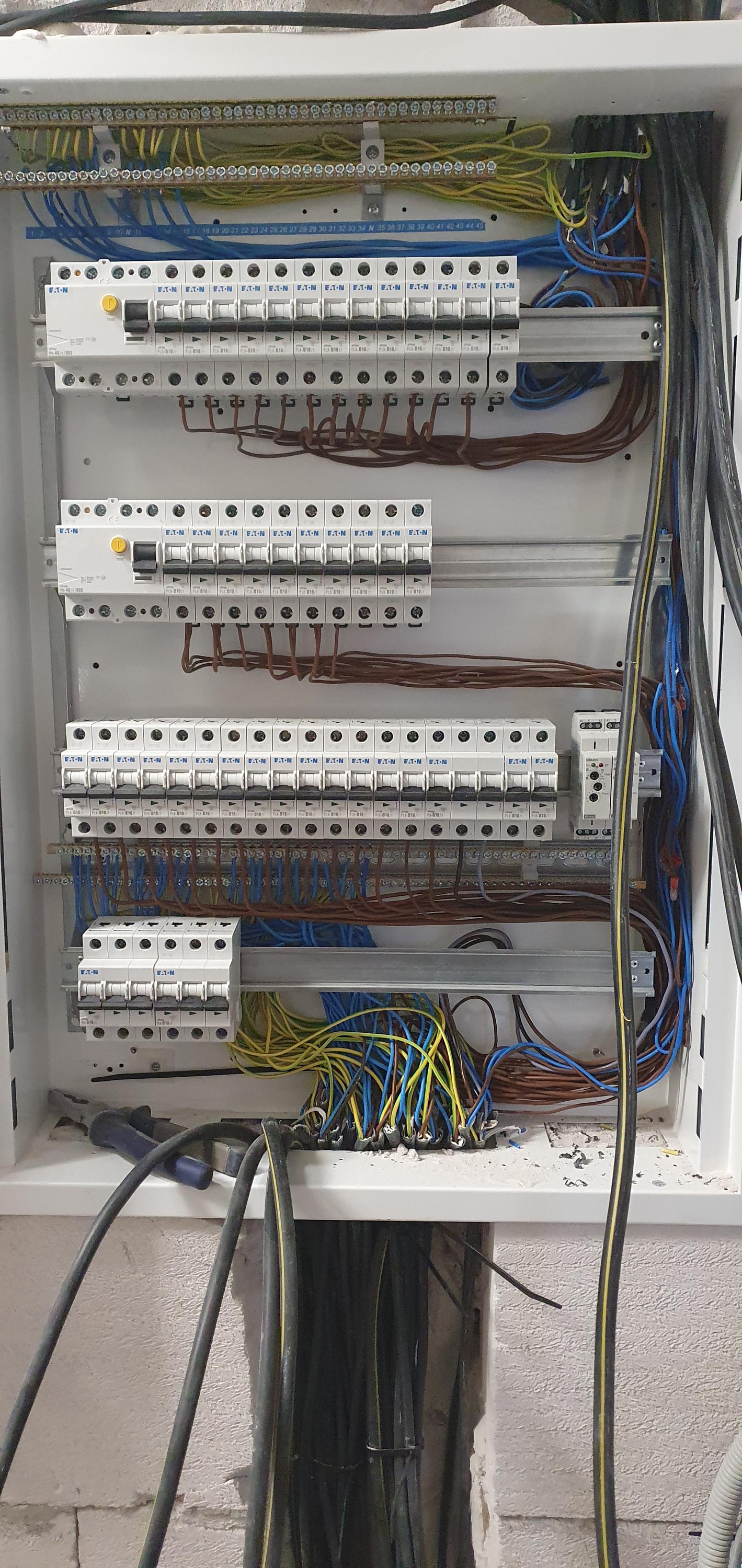 Elektroinstalace Bronec foto 3