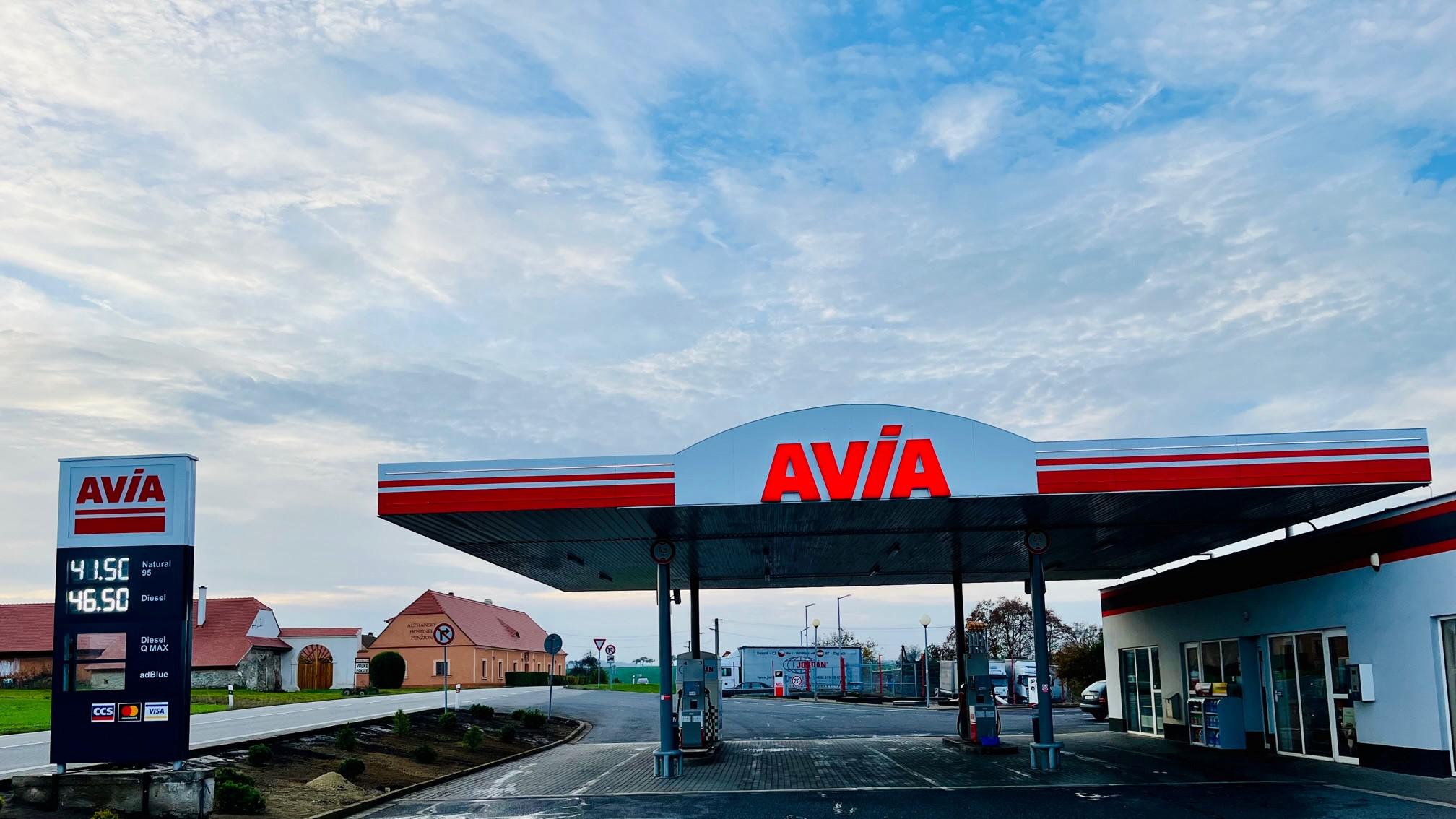 AVIA foto 2
