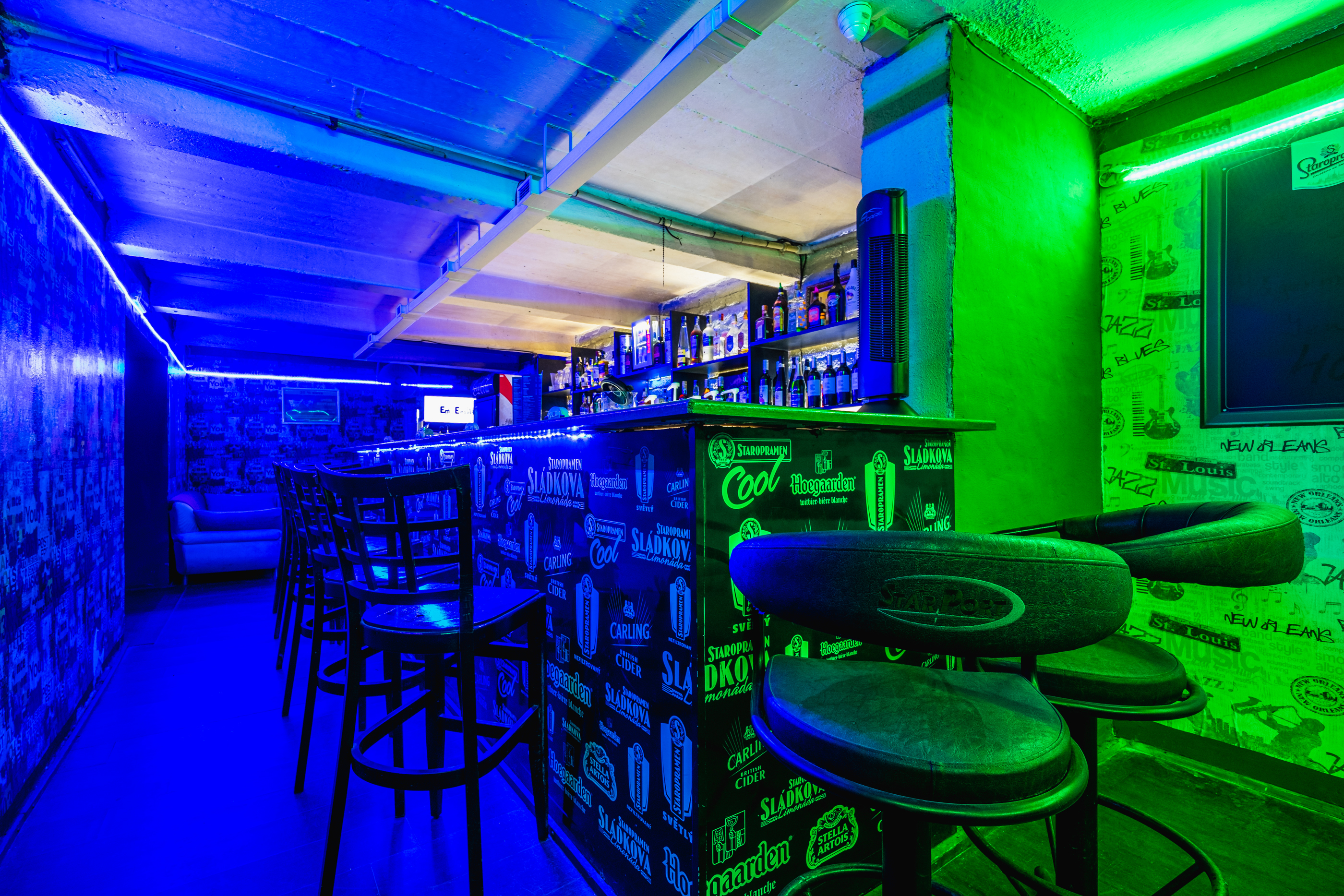 Embassy Club foto 5