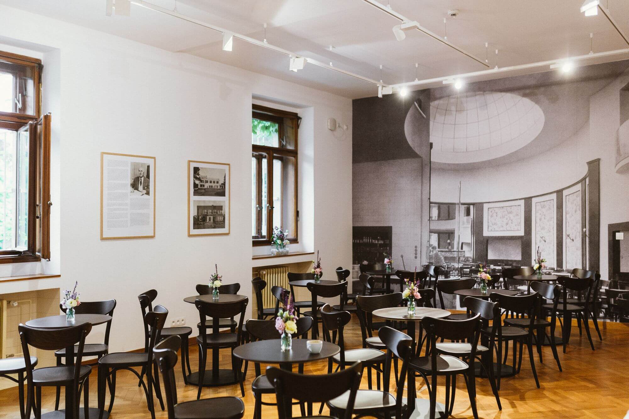Café Ernst foto 3