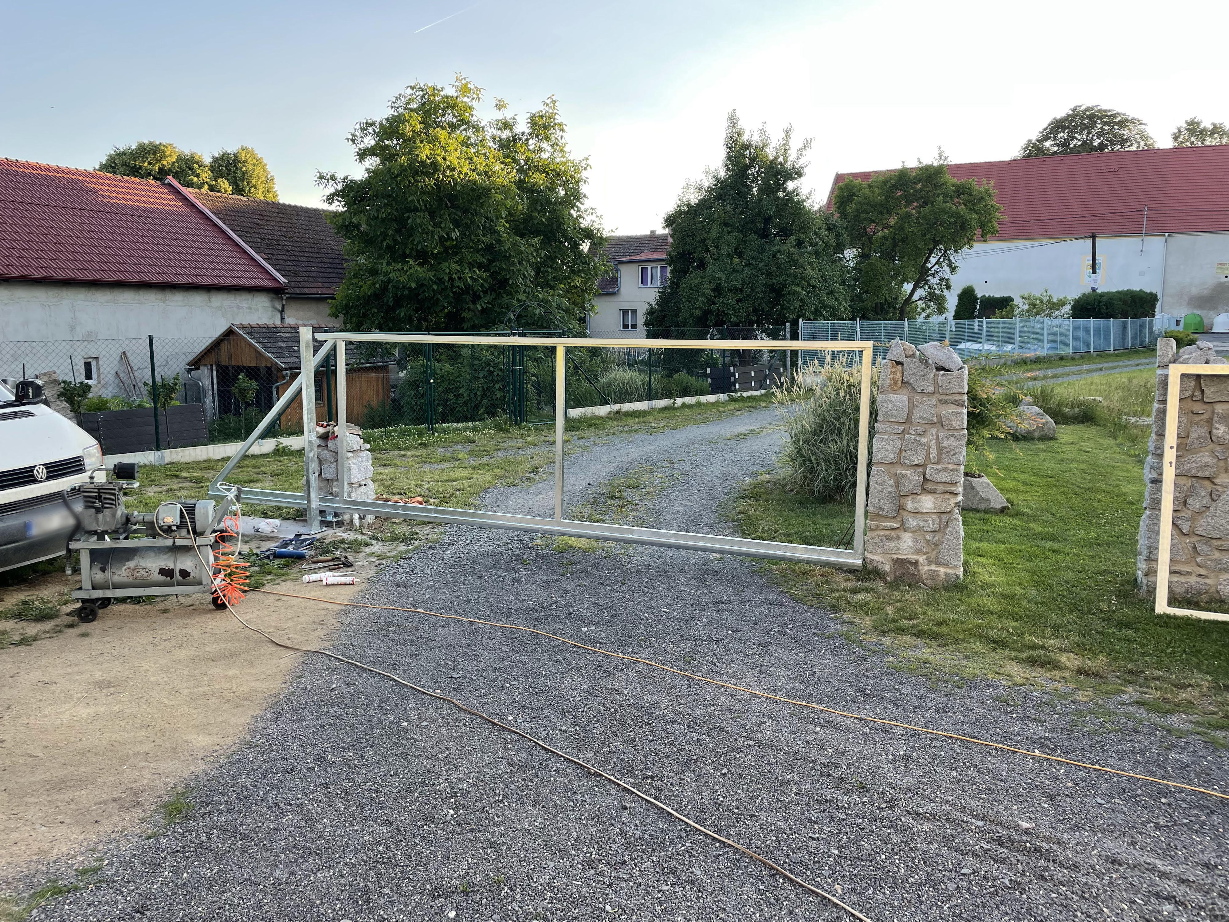 Tomáš Vítek - kovovýroba a zámečnictví foto 5