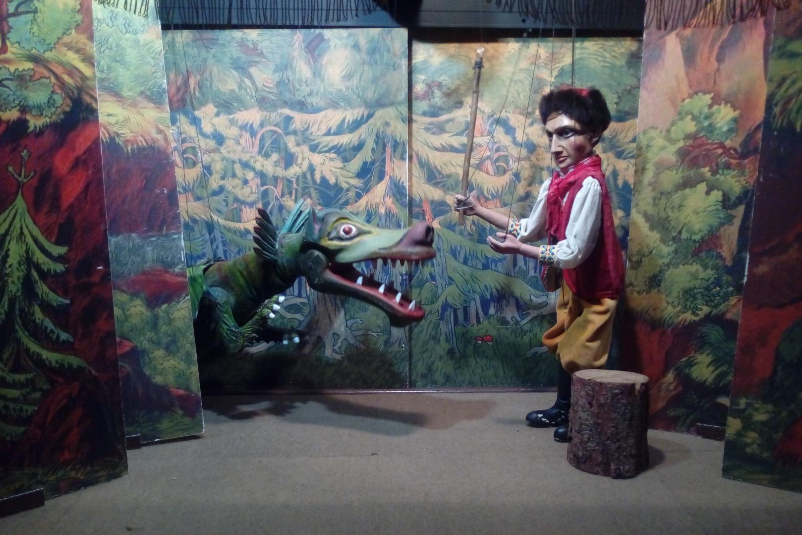 Staročeské Kašpárkovo Loutkové Divadlo