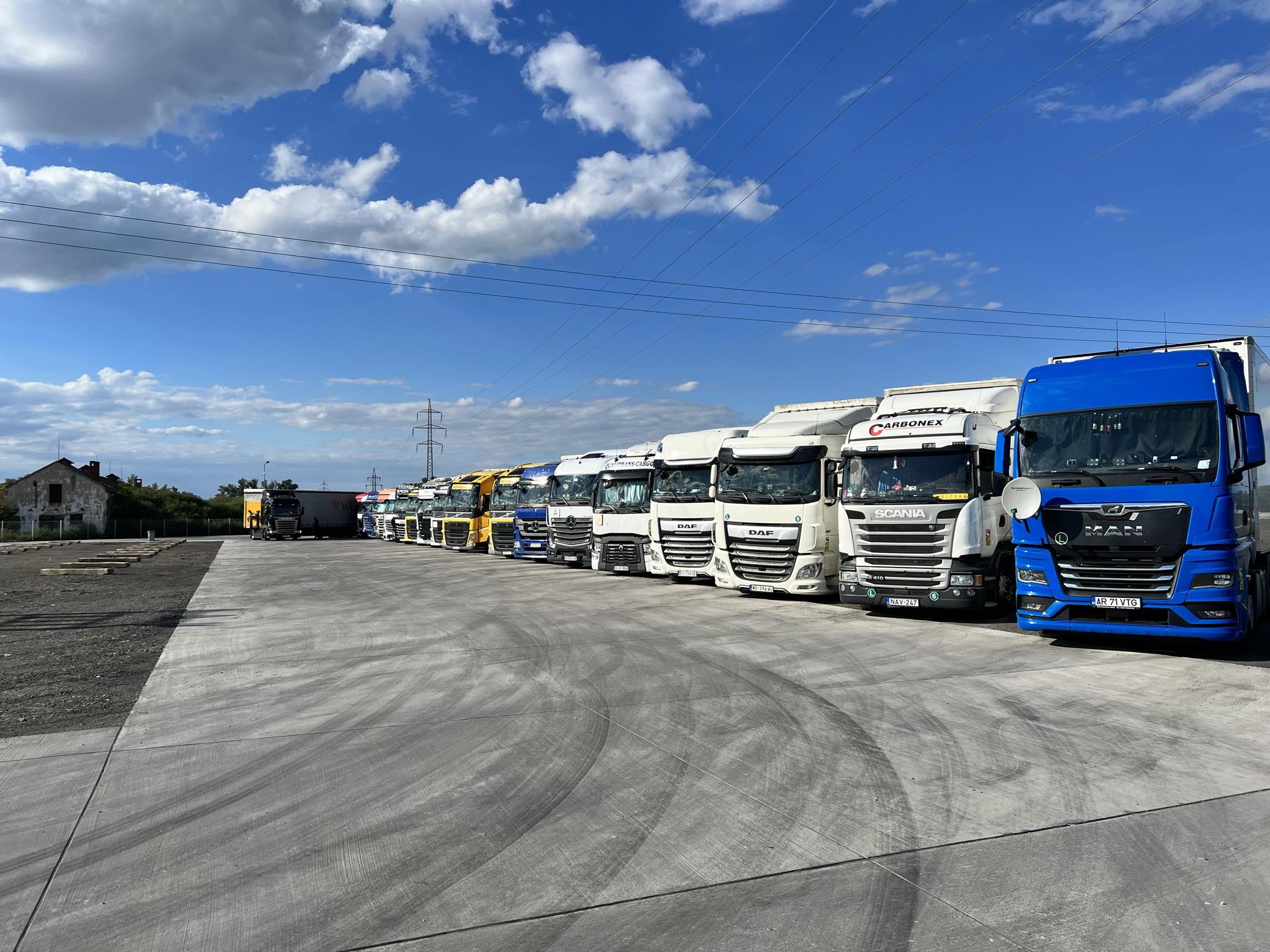 D2 Truckpark foto 2