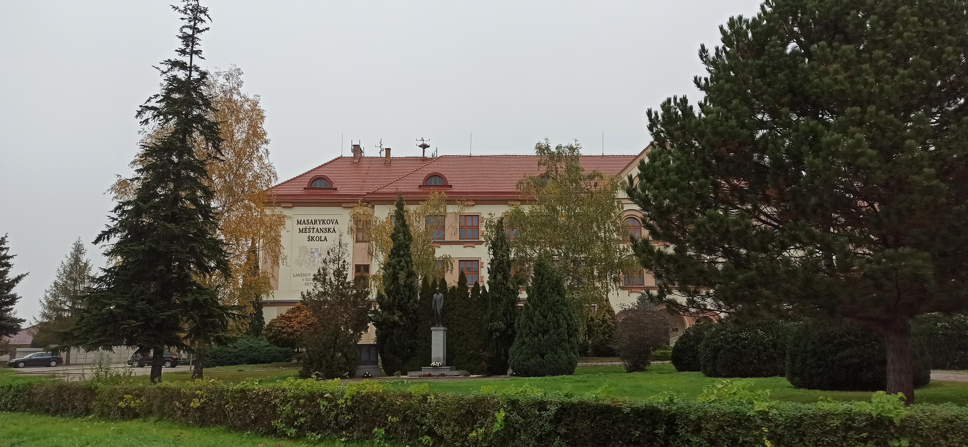 Masarykova ZŠ Lanžhot foto 4