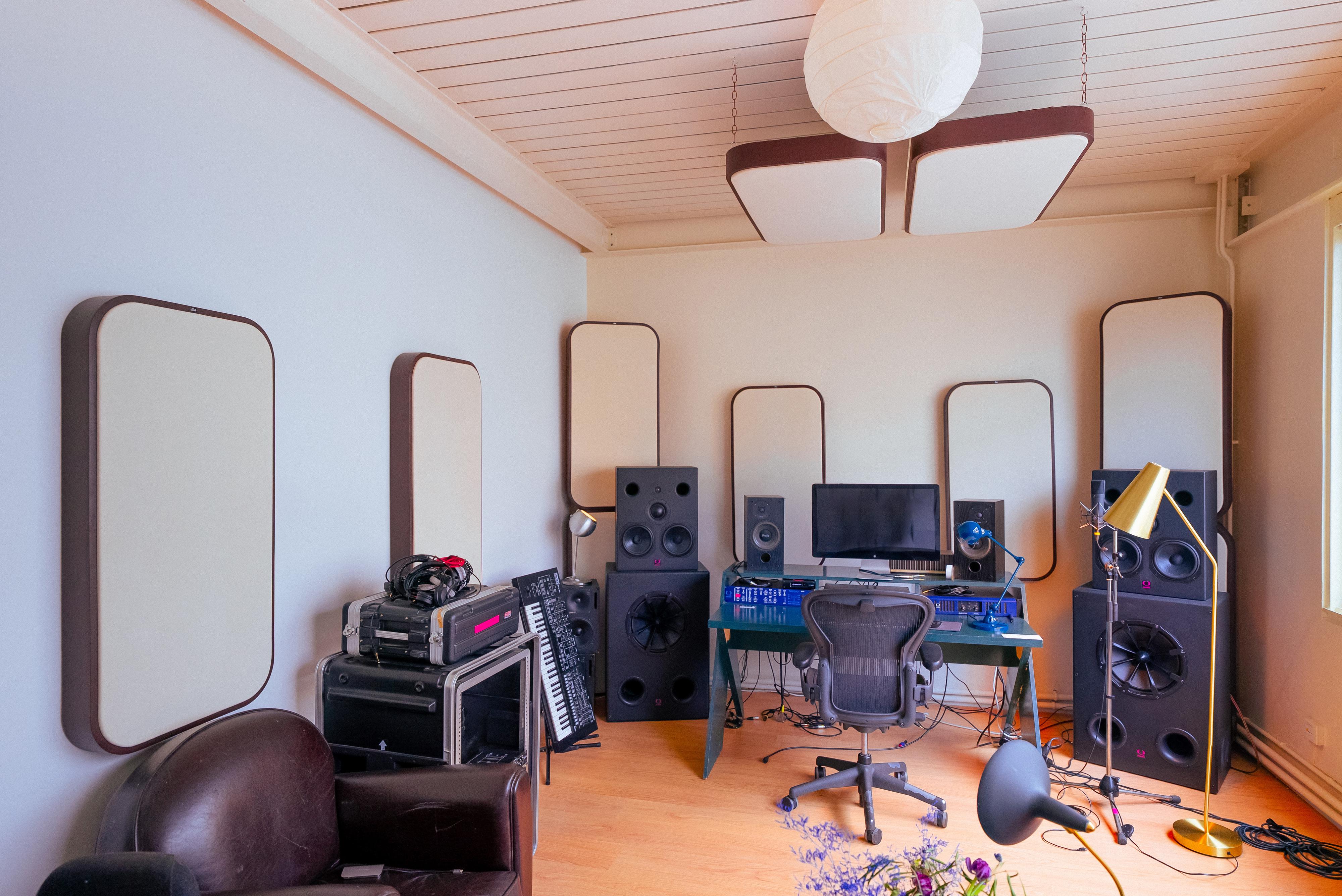 Ekustik Atelier - Zakázkové truhlářství foto 2