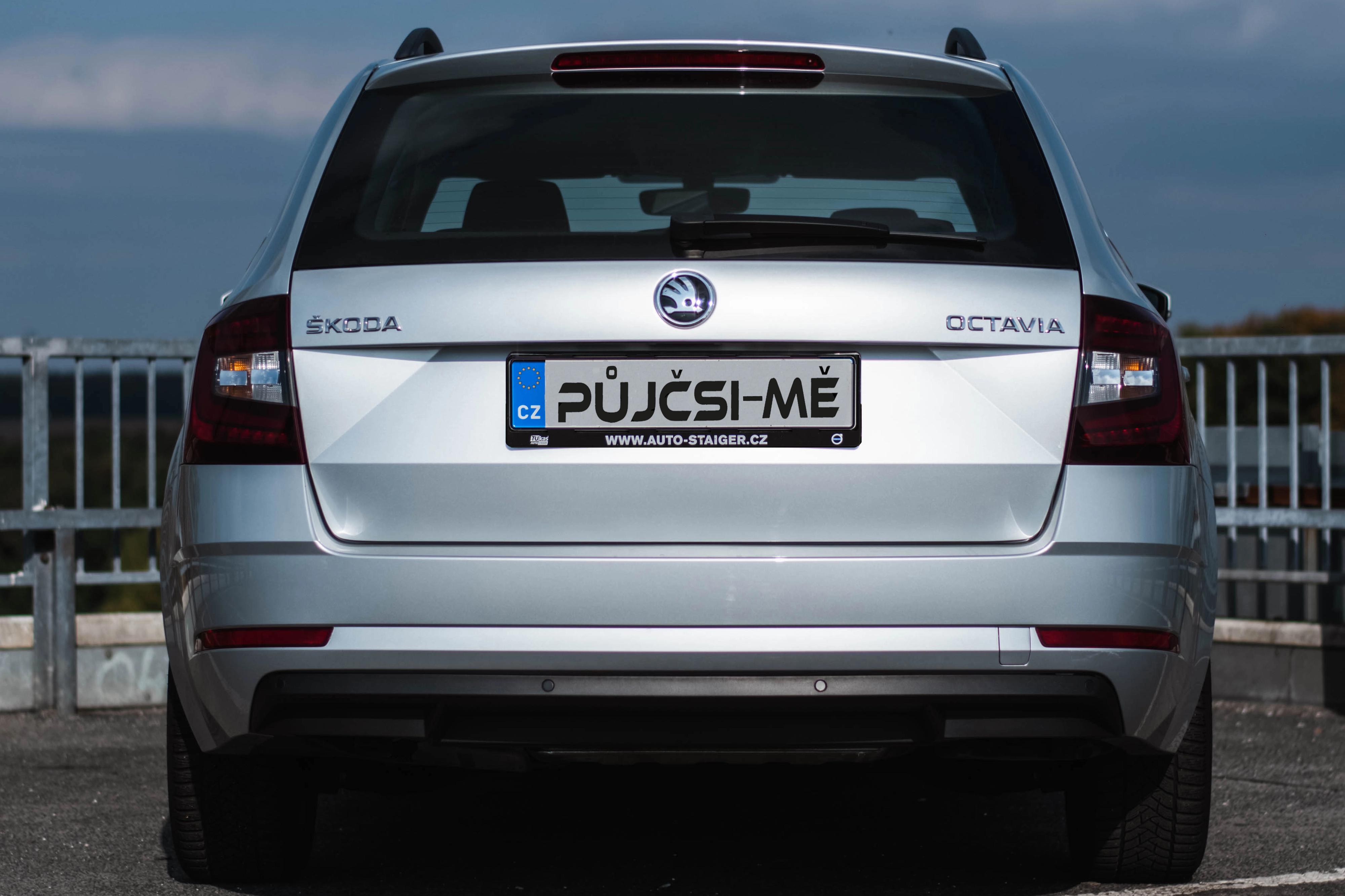 Autopůjčovna, pronájem osobních aut - Půjčsi-me foto 5