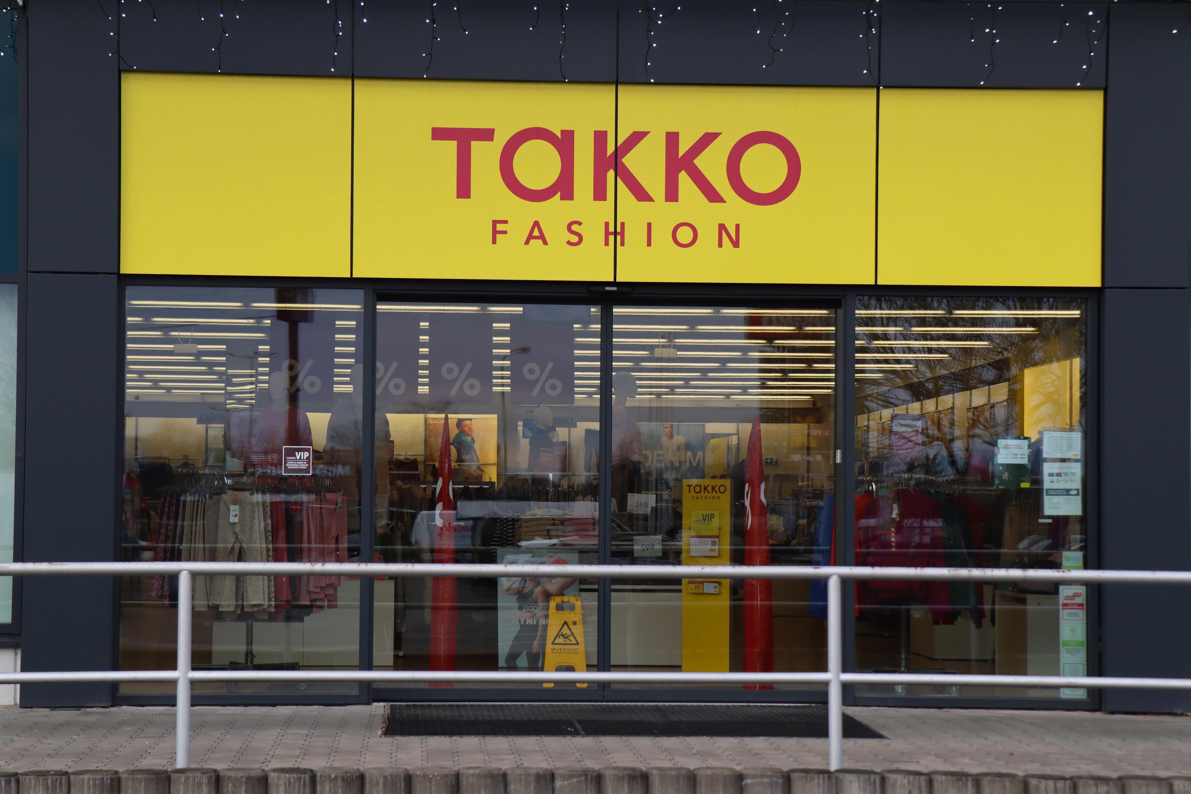 TAKKO FASHION foto 3