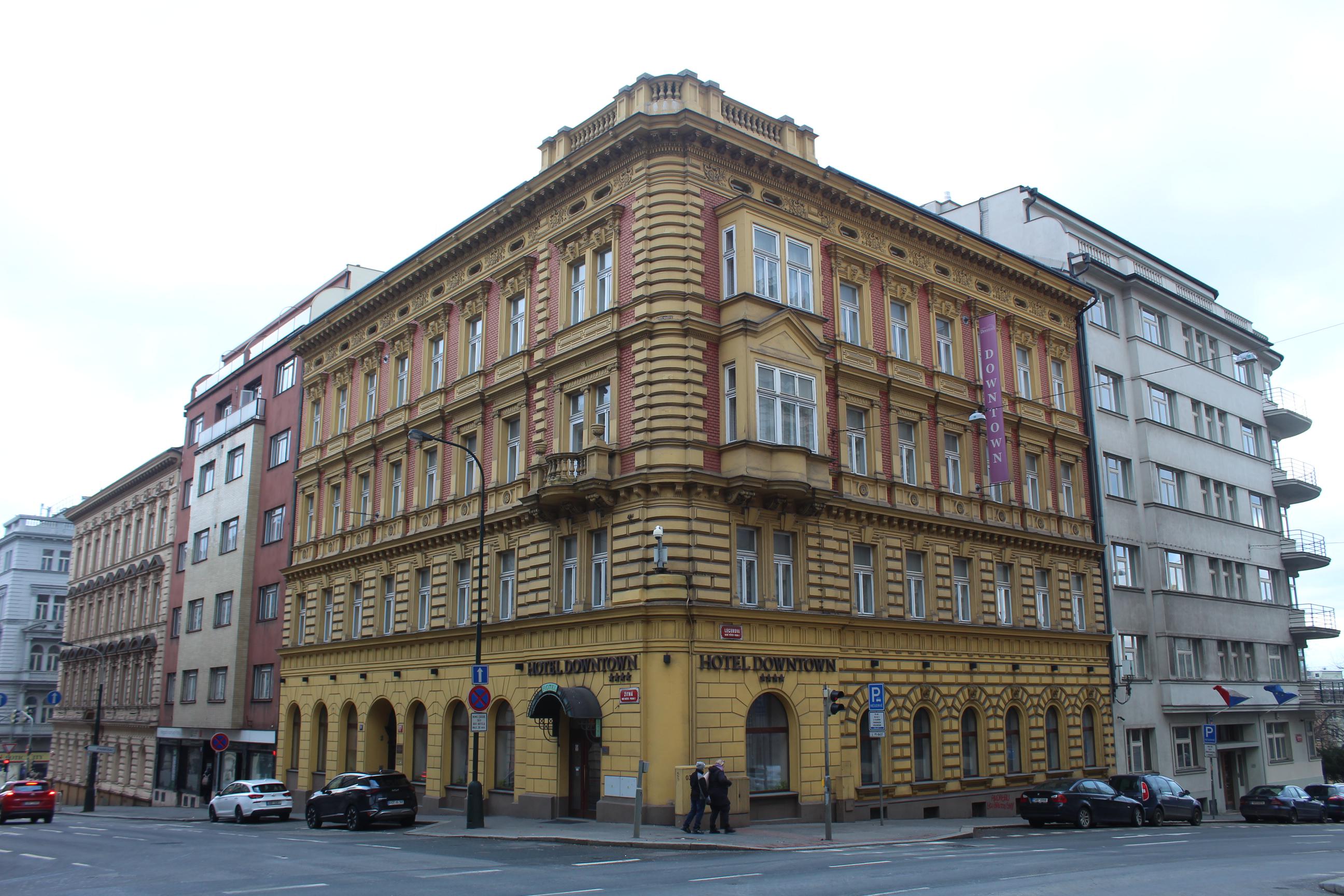 EA Hotel Downtown foto 3