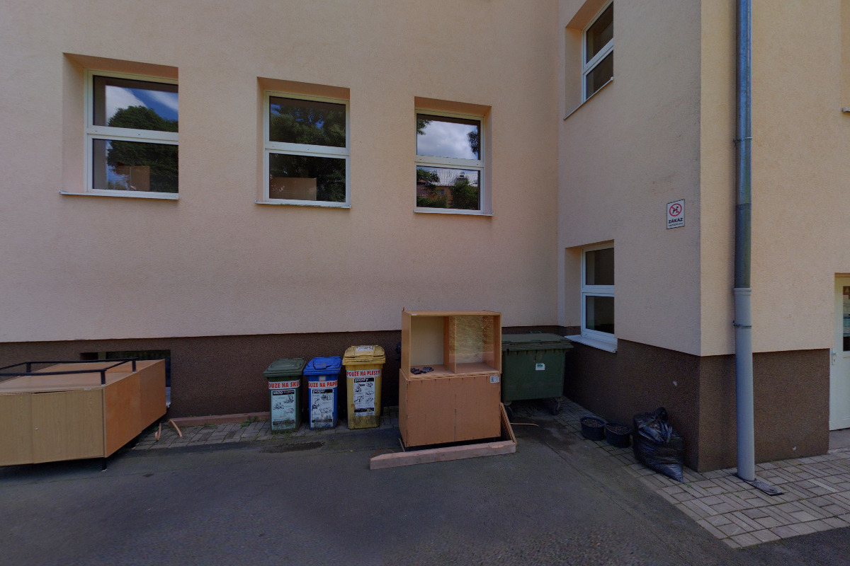 ZŠ Marie Curie-Sklodowské a MŠ Jáchymov foto 2