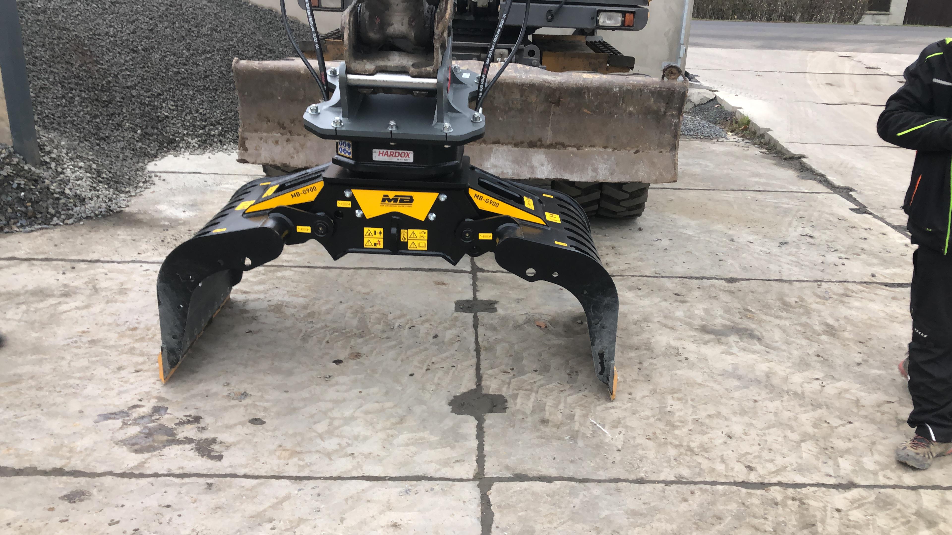 Martin Žádník - kontejnerová doprava, zemní práce, demolice foto 6