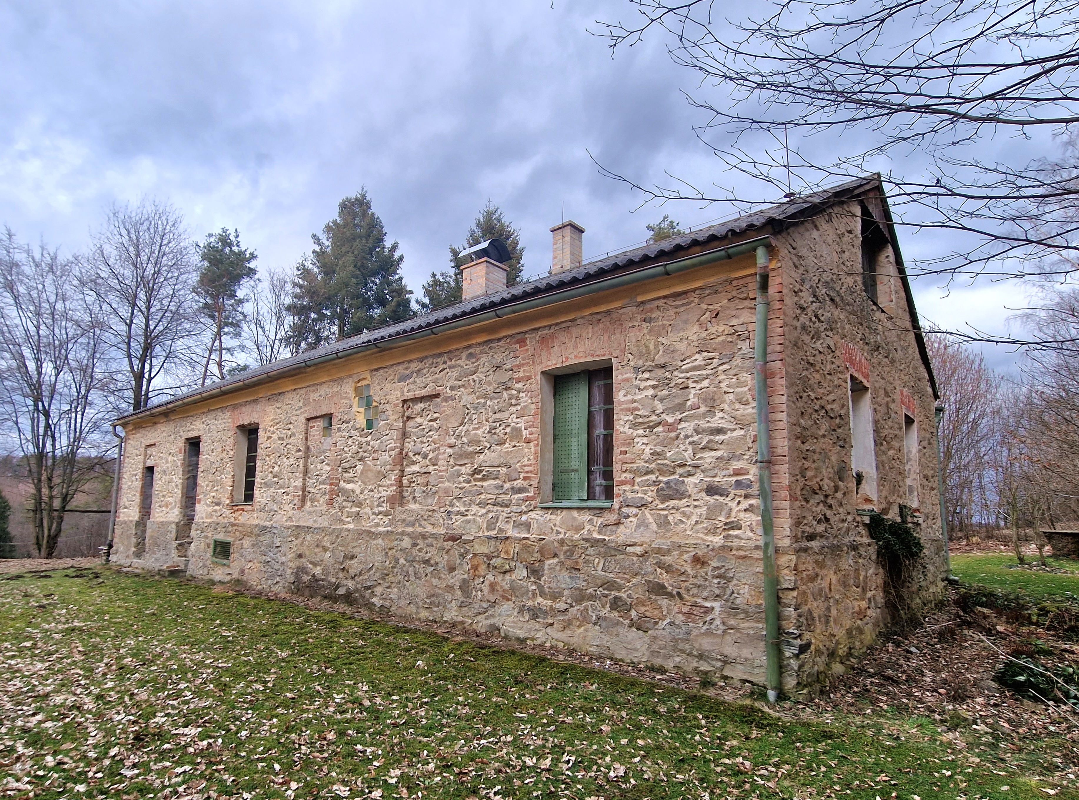 Kiosek a stan Bučina foto 6