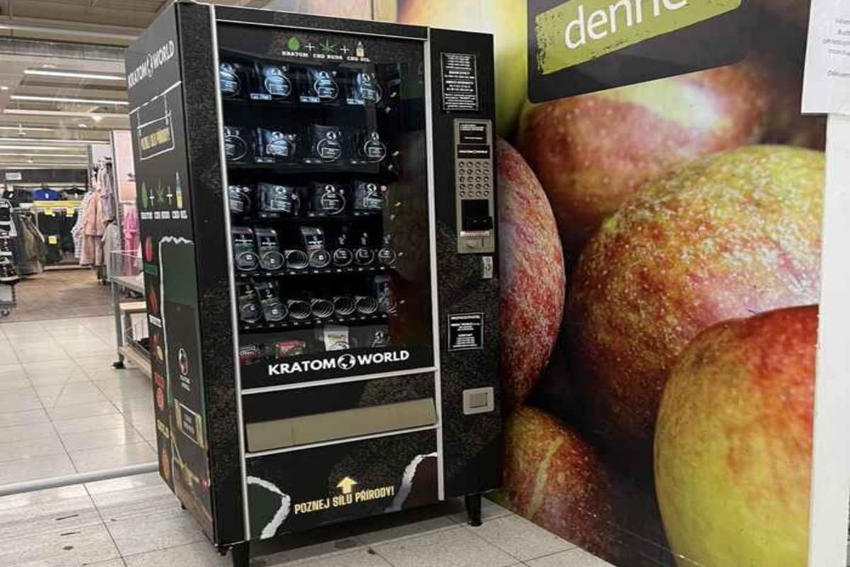 Kratom World