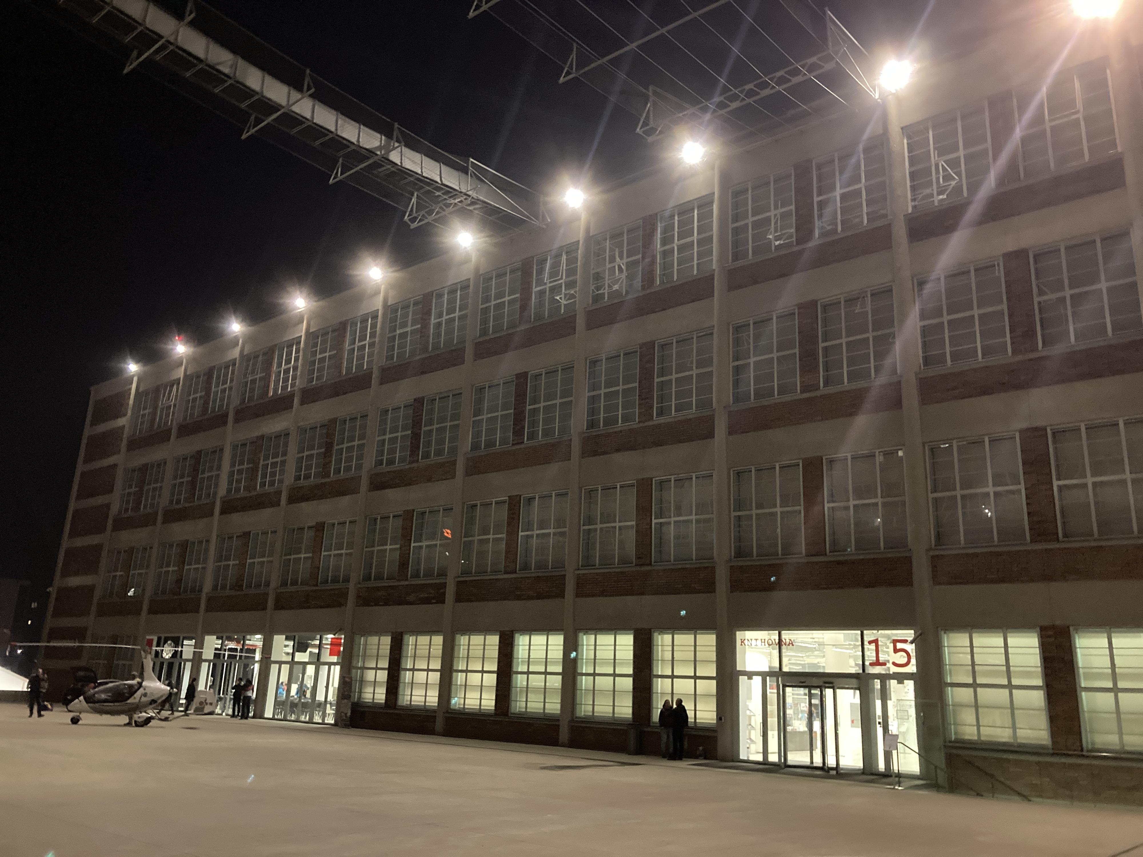 Knihovna Muzea jihovýchodní Moravy ve Zlíně foto 2