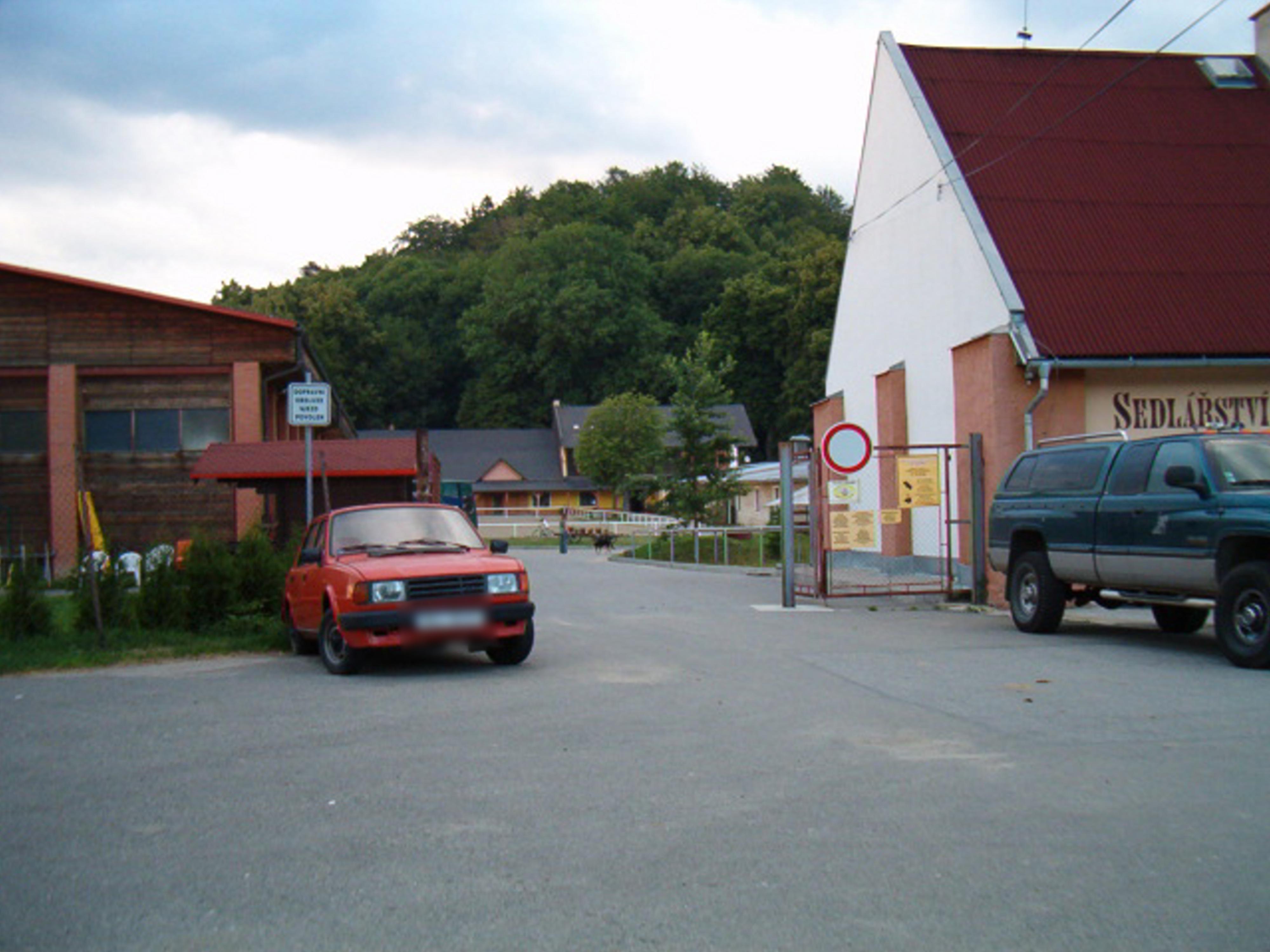 Rožnovský jezdecký areál, s.r.o. foto 3