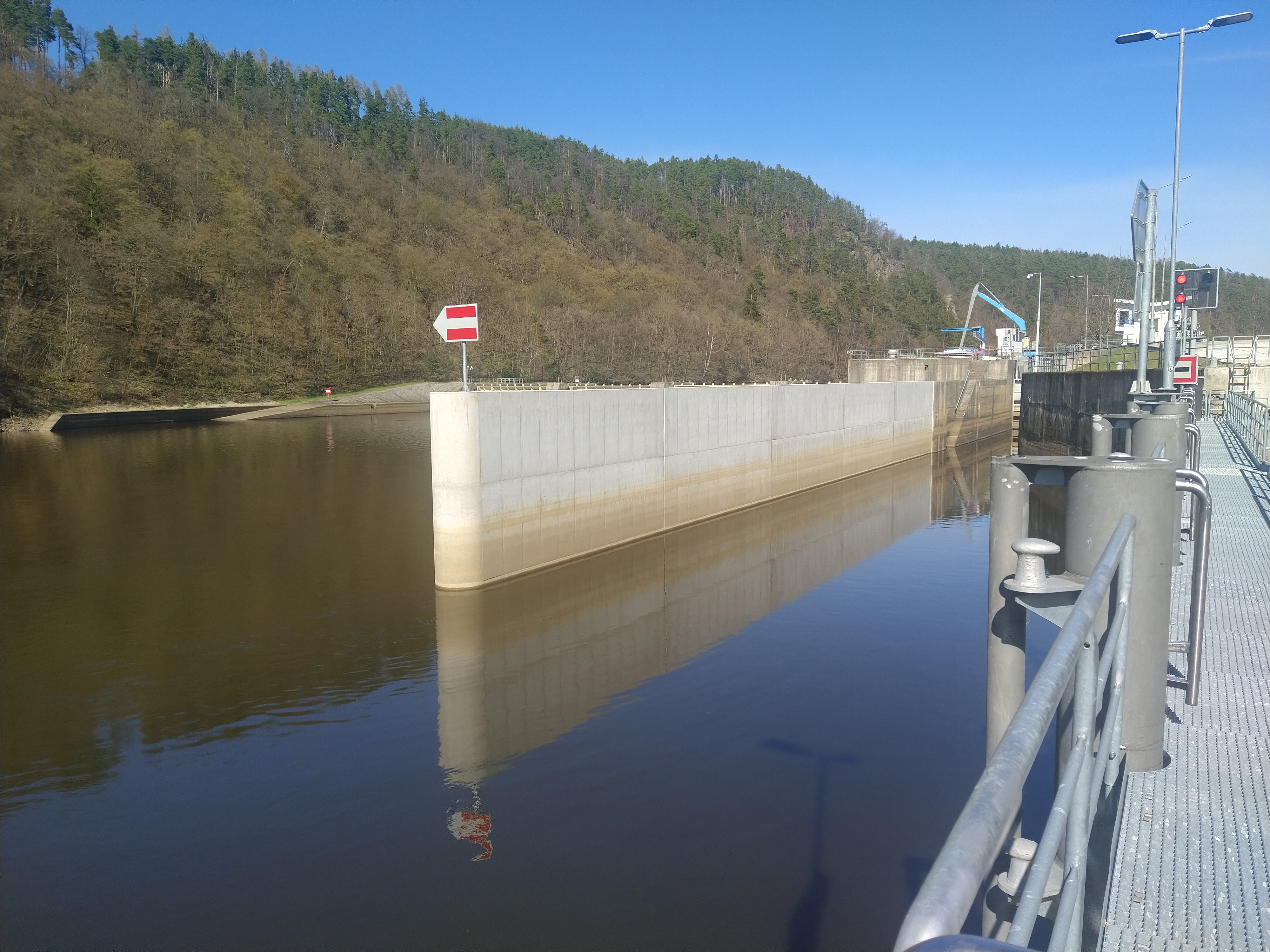 Plavební komora Kořensko foto 4