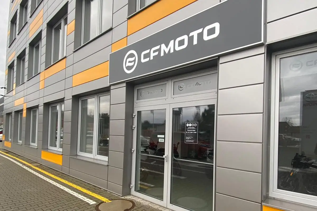 C & K člen skupiny AUTO UH a.s. - CF MOTO
