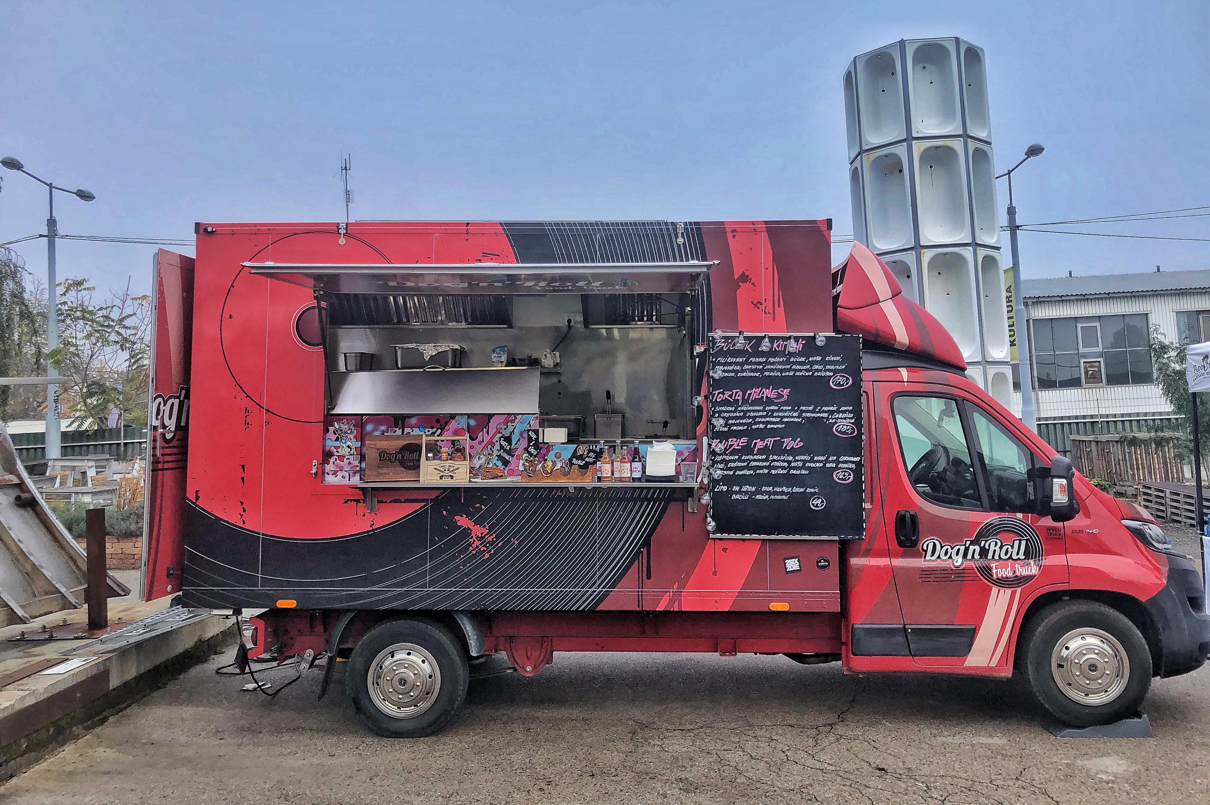 Dog'n'Roll Food truck