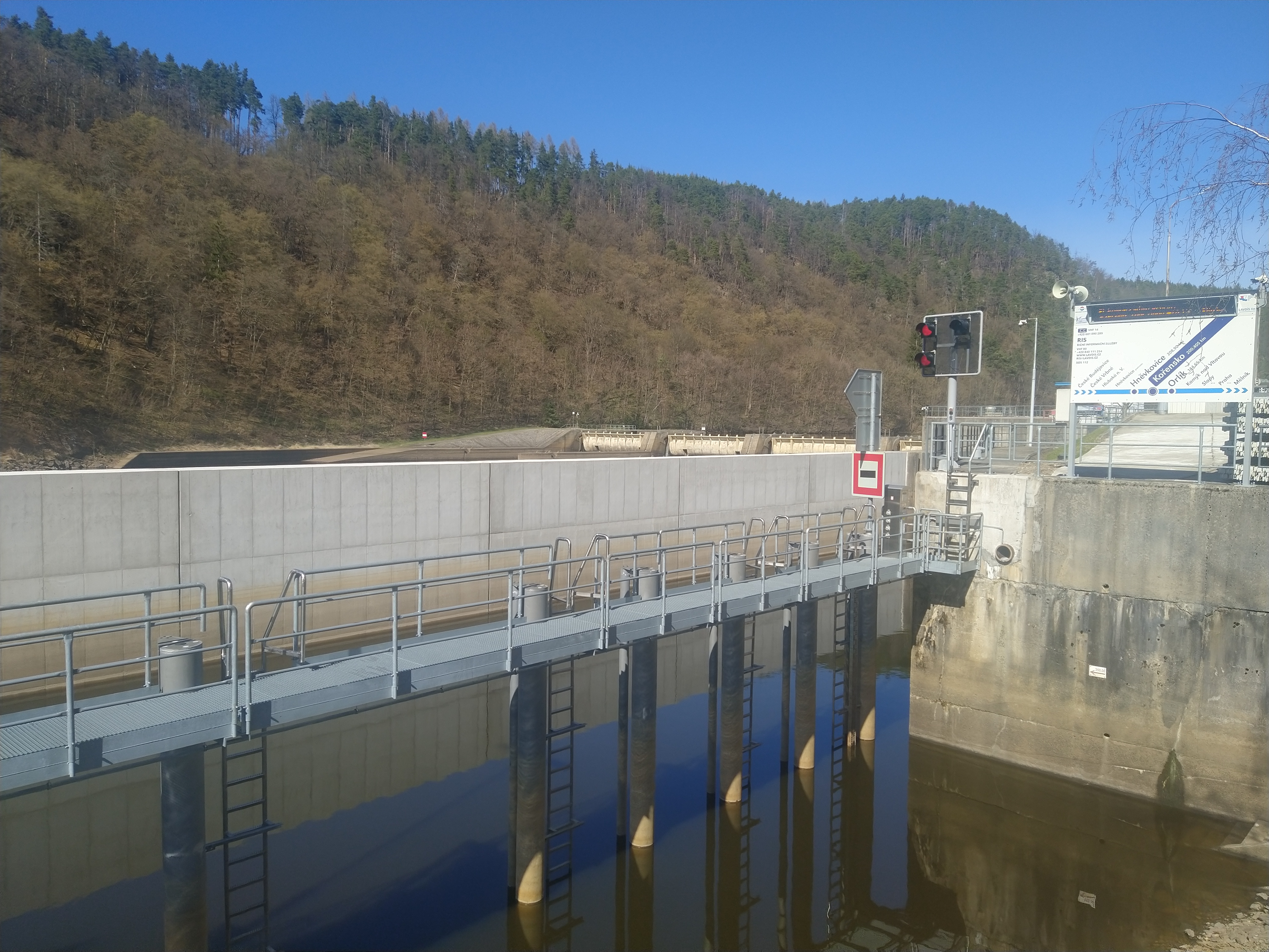 Plavební komora Kořensko foto 5