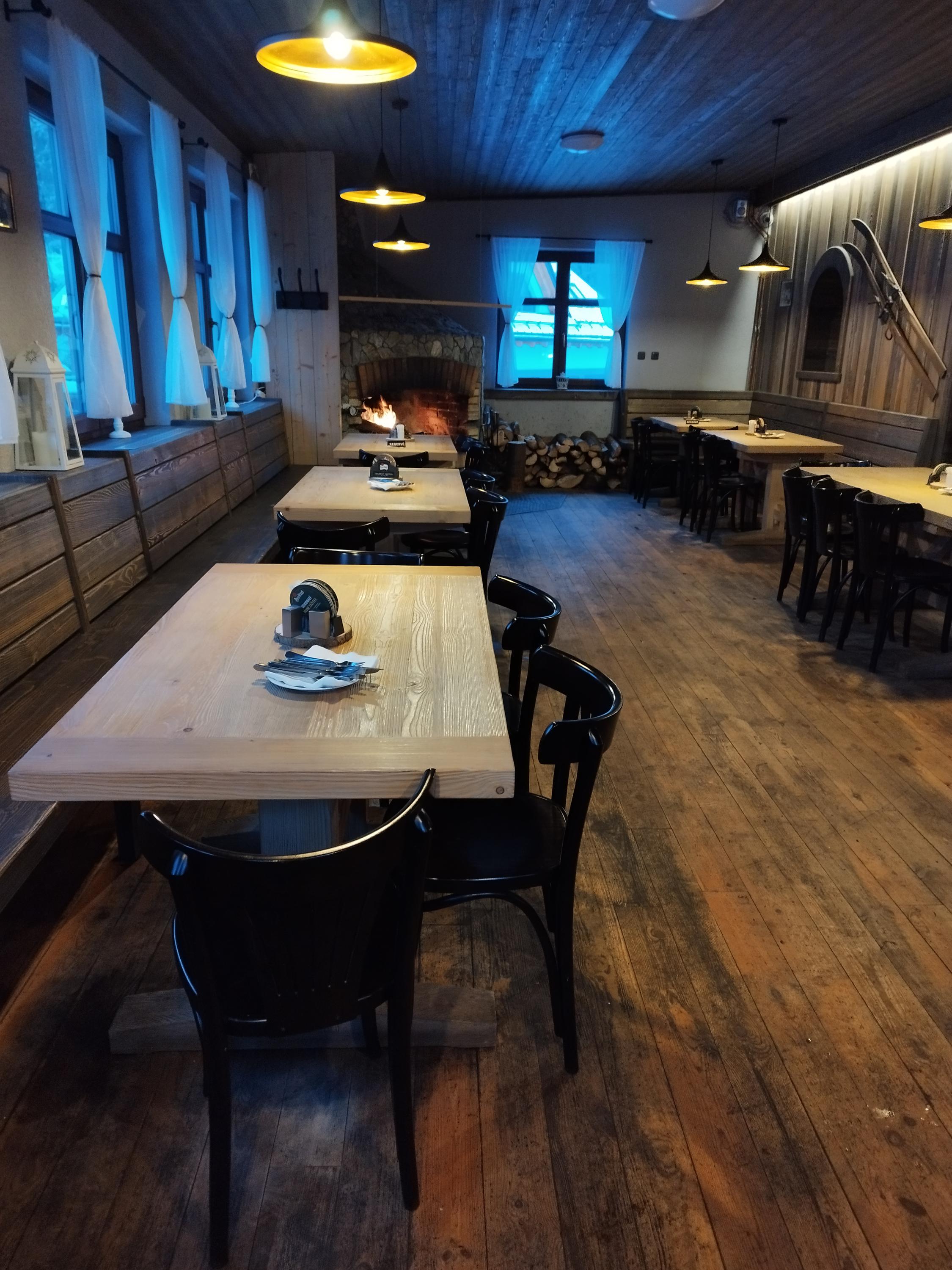 Restaurace Hotel Praha foto 2