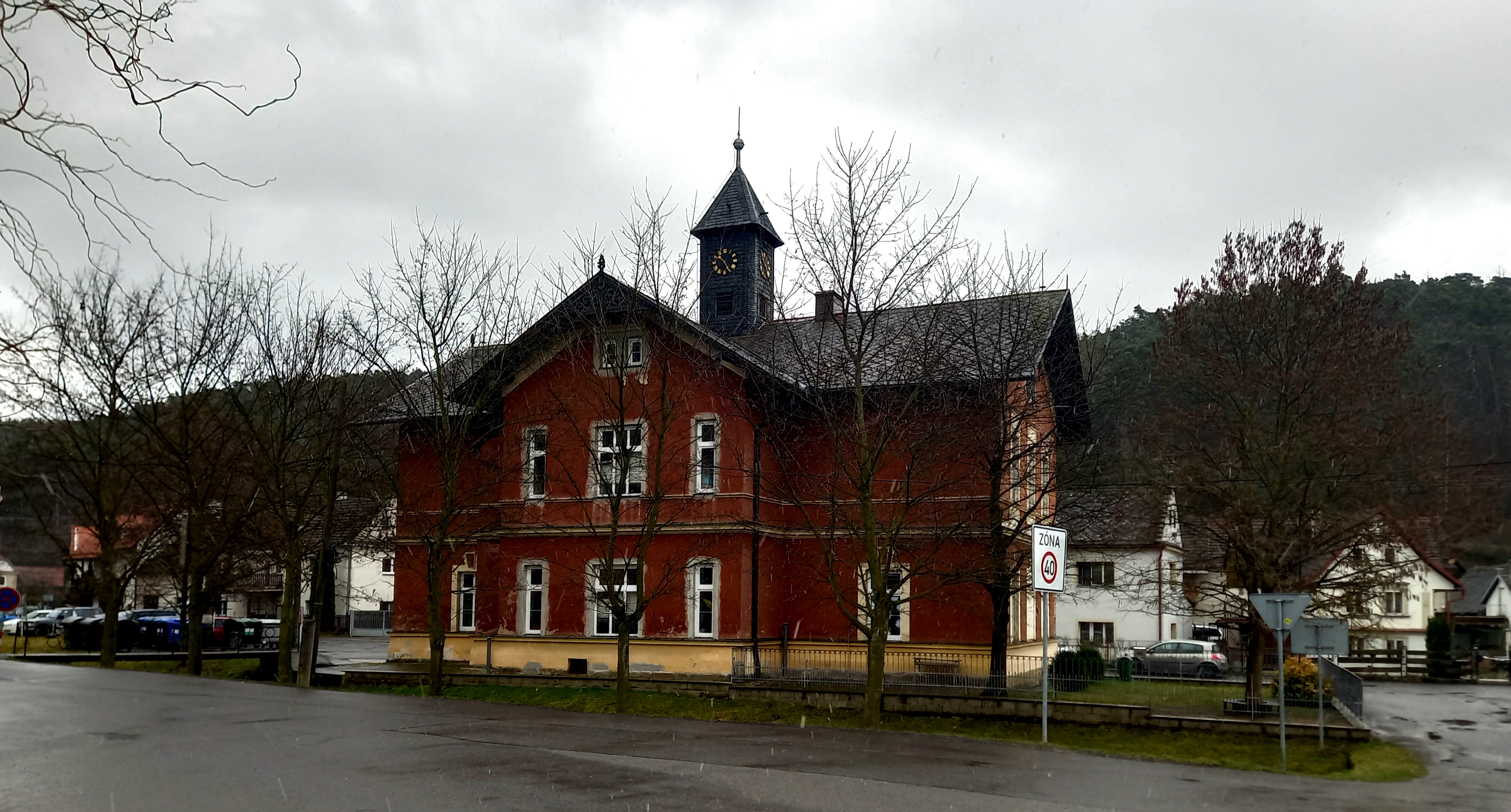 ZŠ a MŠ Želízy, okres Mělník foto 6