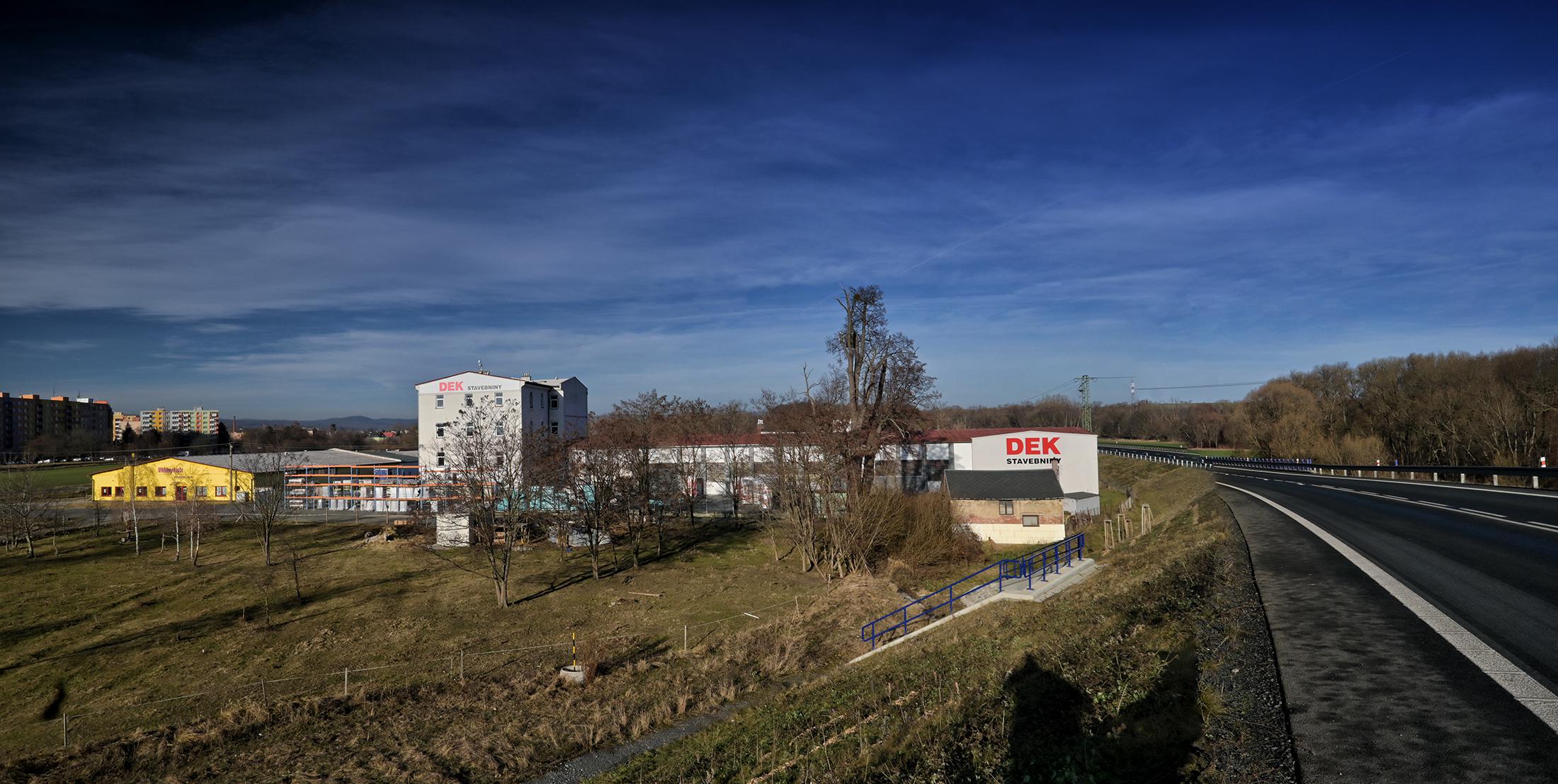 Stavebniny DEK foto 3