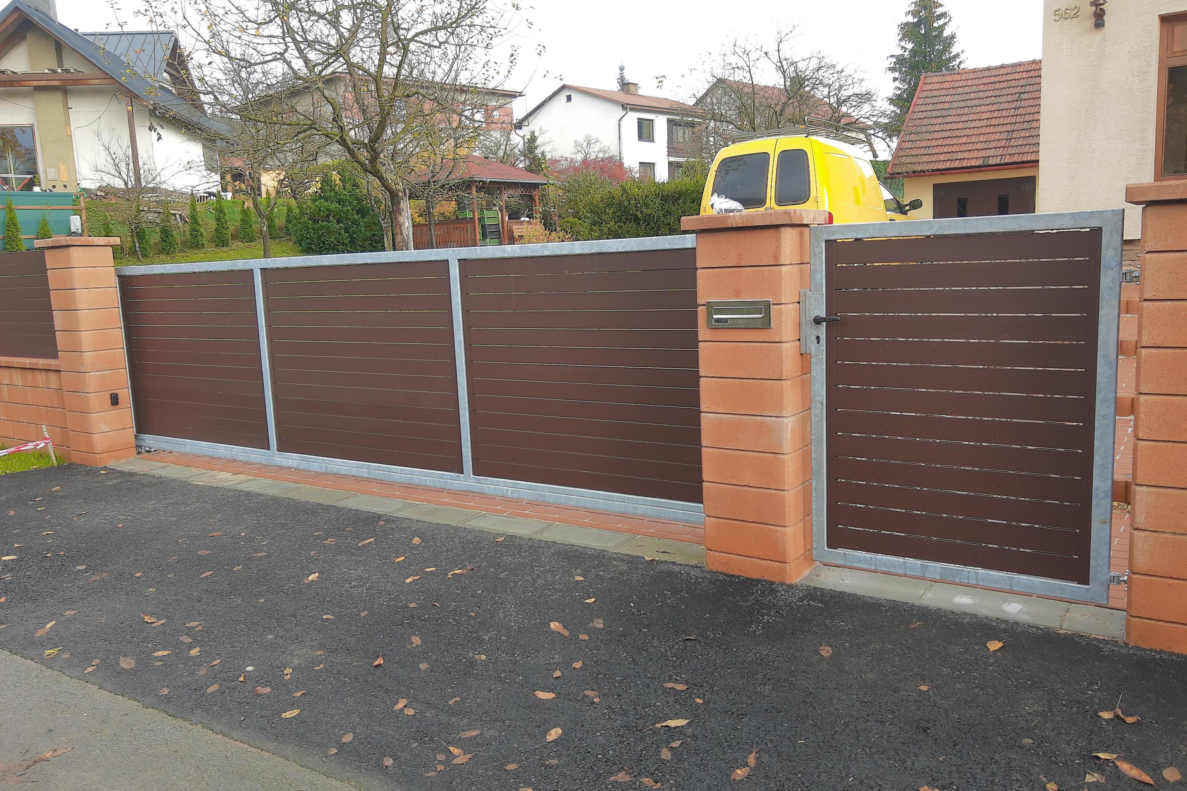 Posuvné brány Lukáš