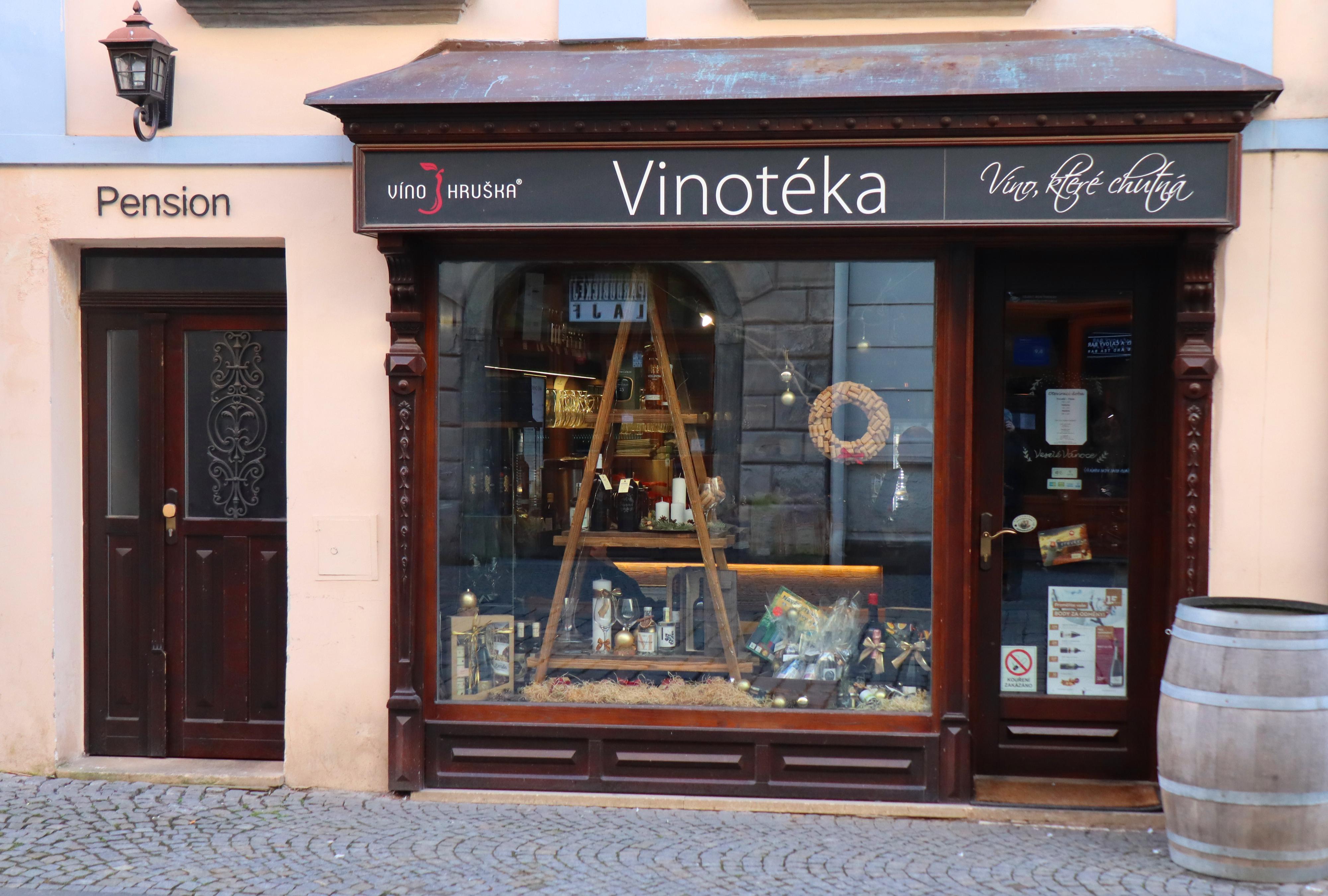 Vinotéka a penzion VÍNO HRUŠKA foto 5