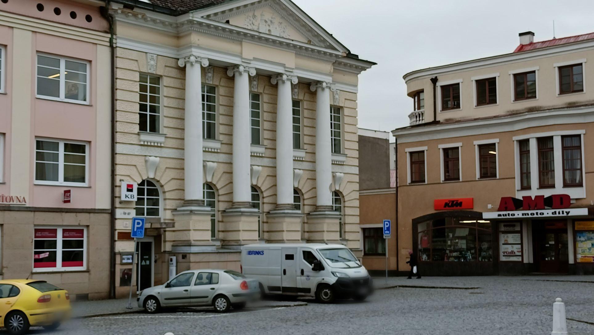 Bankomat Komerční banky foto 2