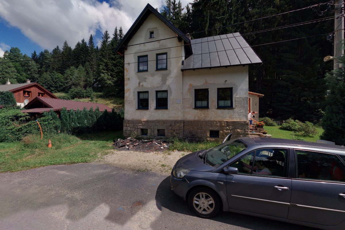 Kominická a obchodní, spol. s r.o.