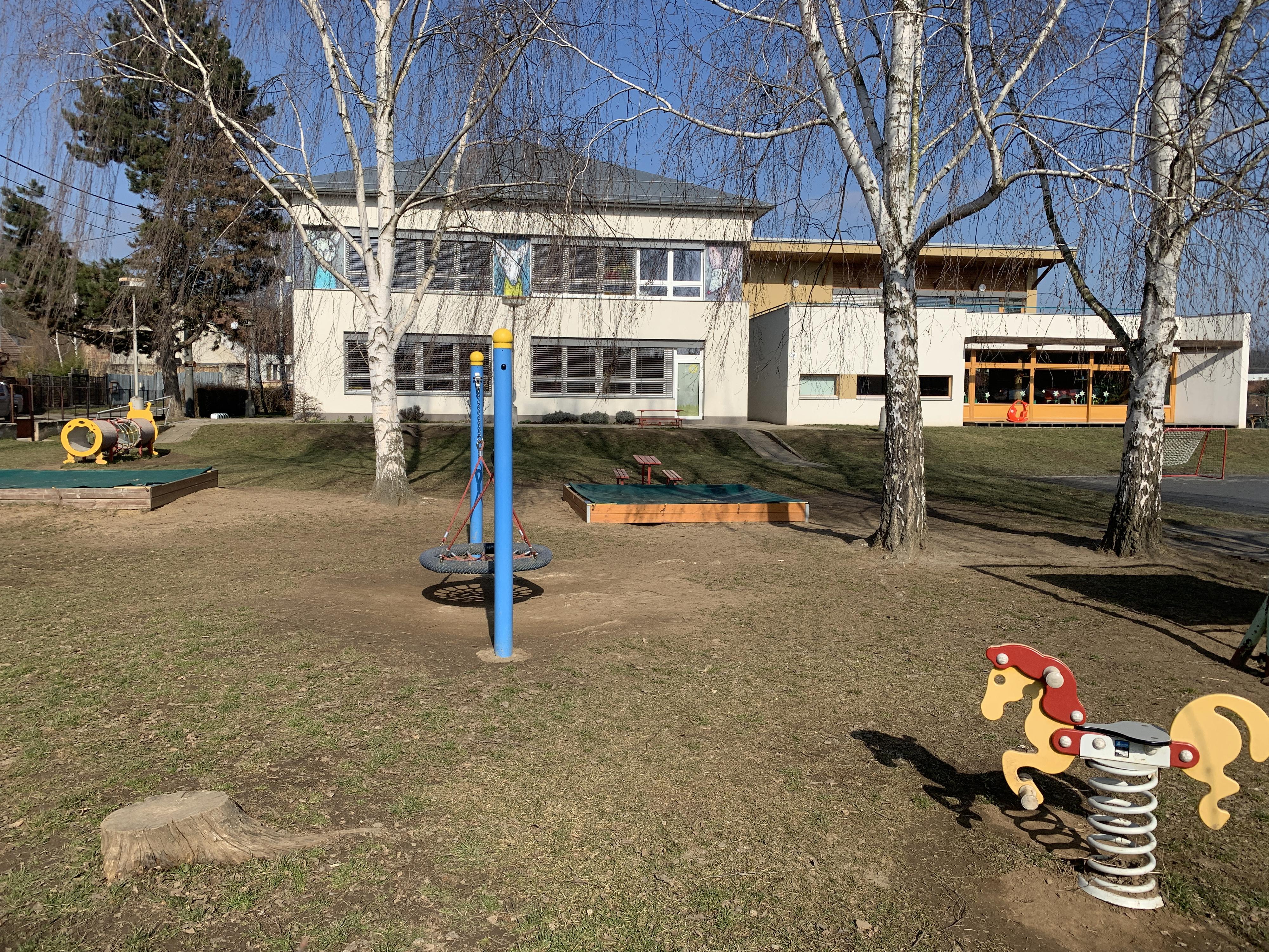 Mateřská škola, Veverská Bítýška, okres Brno - venkov foto 4