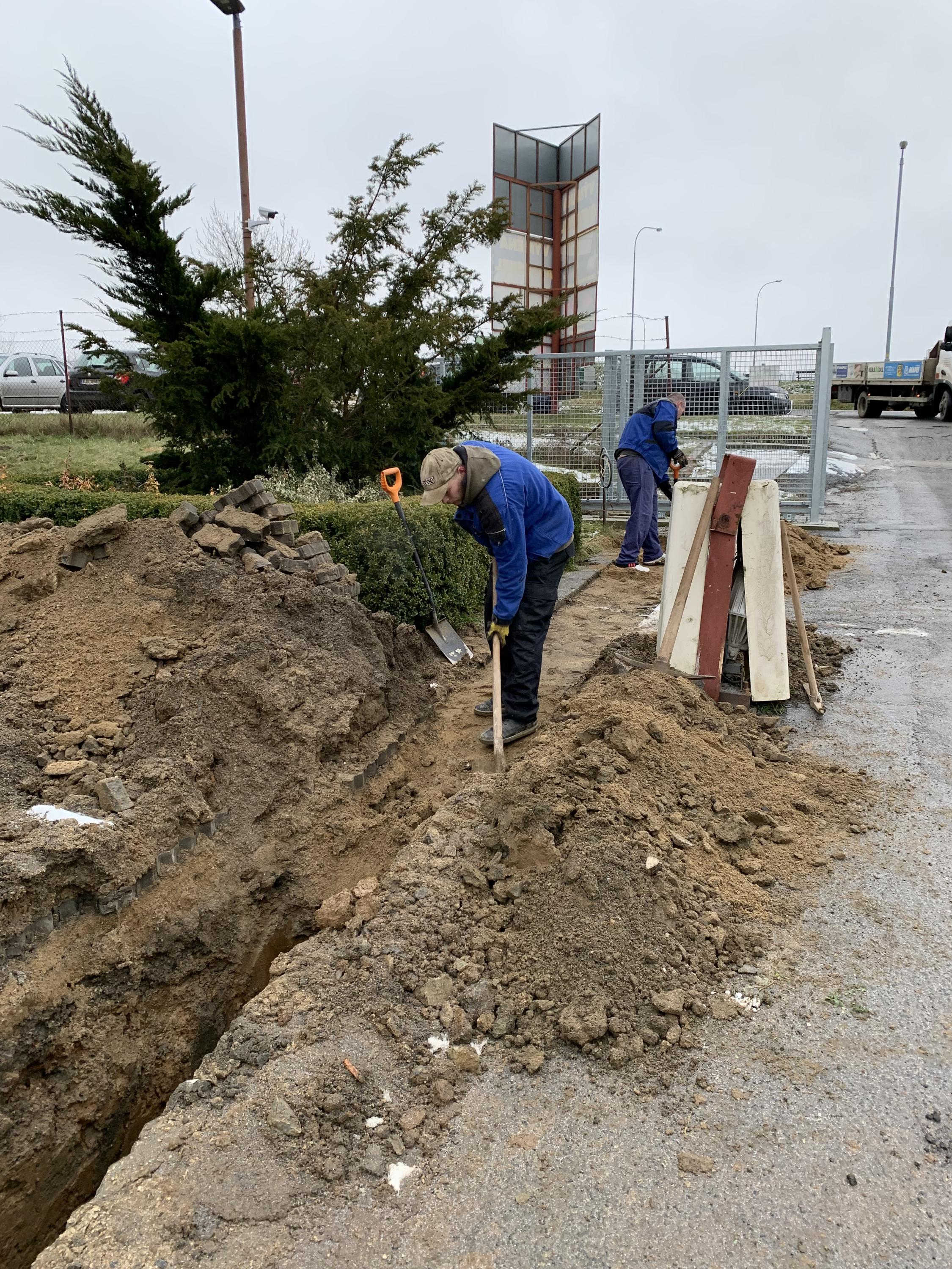Zbyněk Dočkal - Zemní práce foto 2