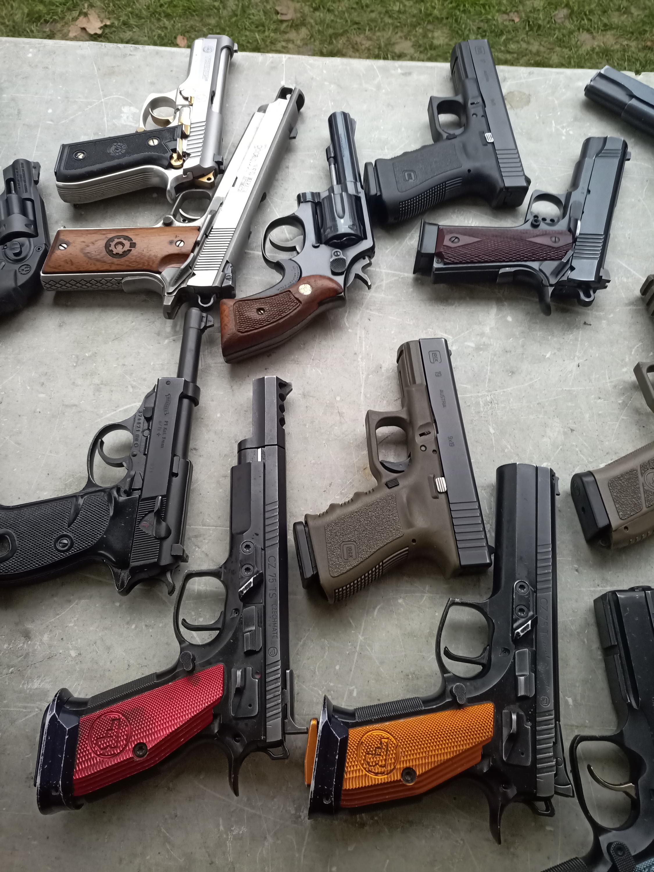 Zkušební komisař zbraně-střelivo - GUN FOR SAFETY foto 3