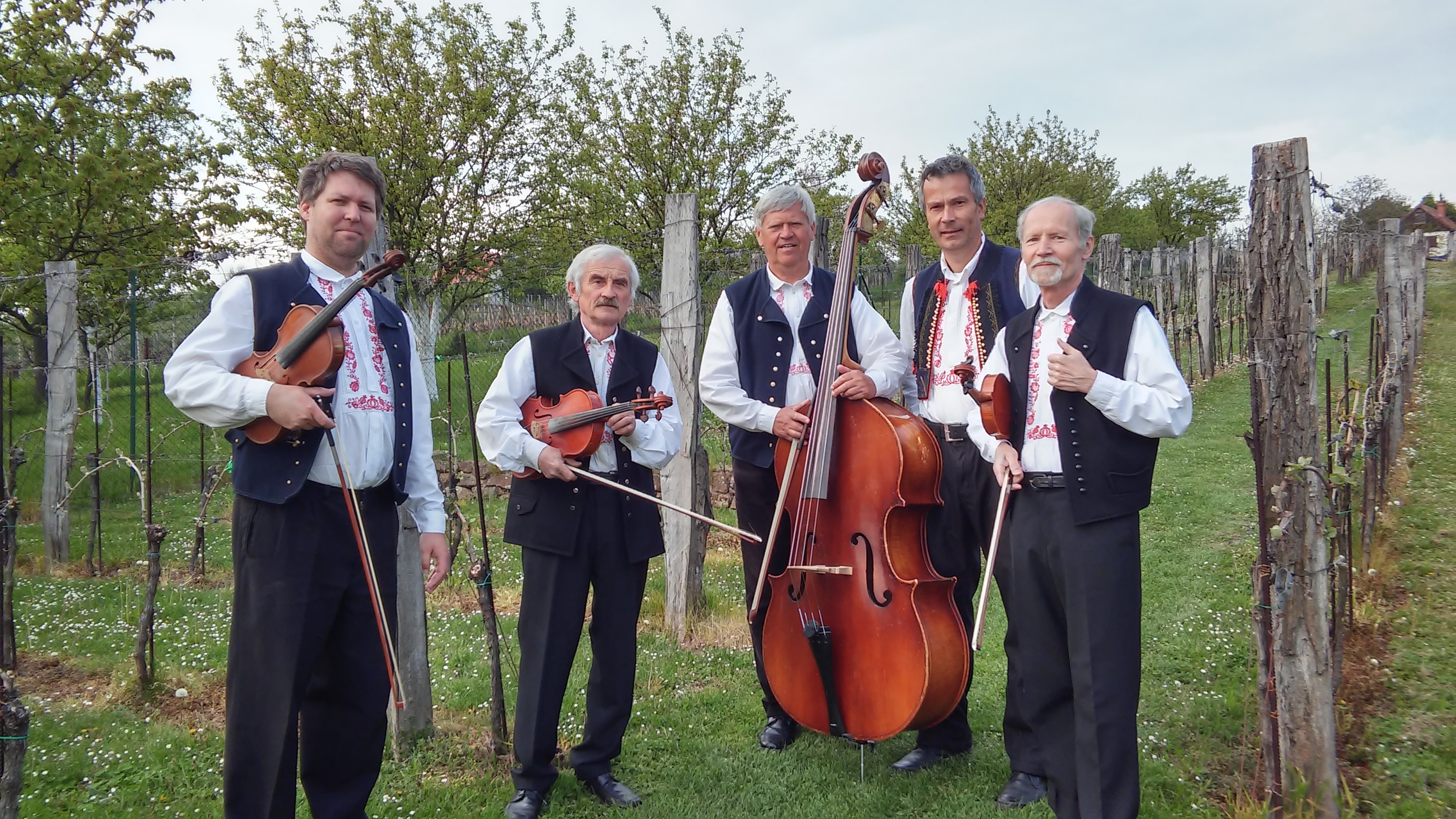 Cimbálová muzika Josefa Marečka foto 3