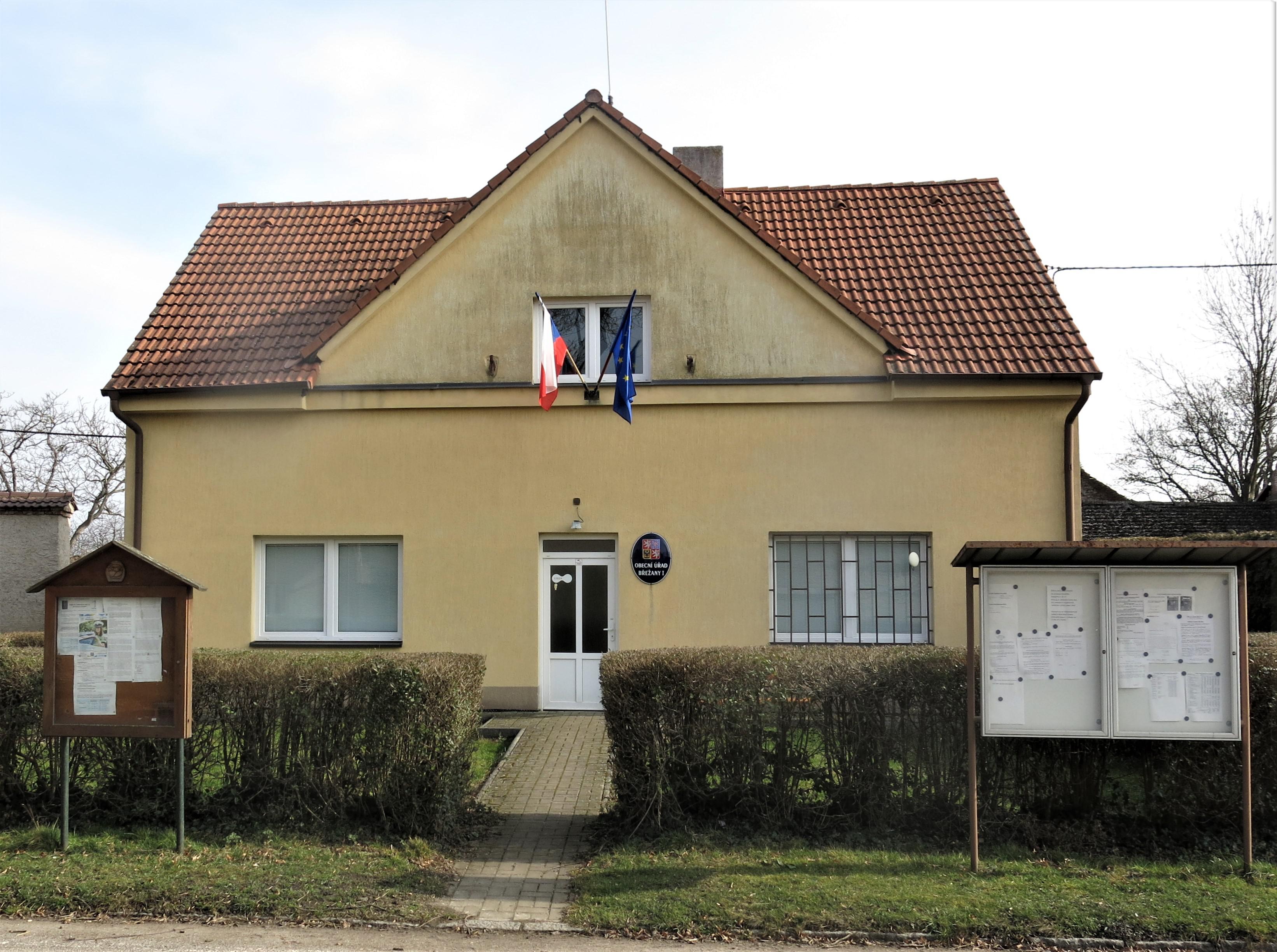 Břežany I - obecní úřad