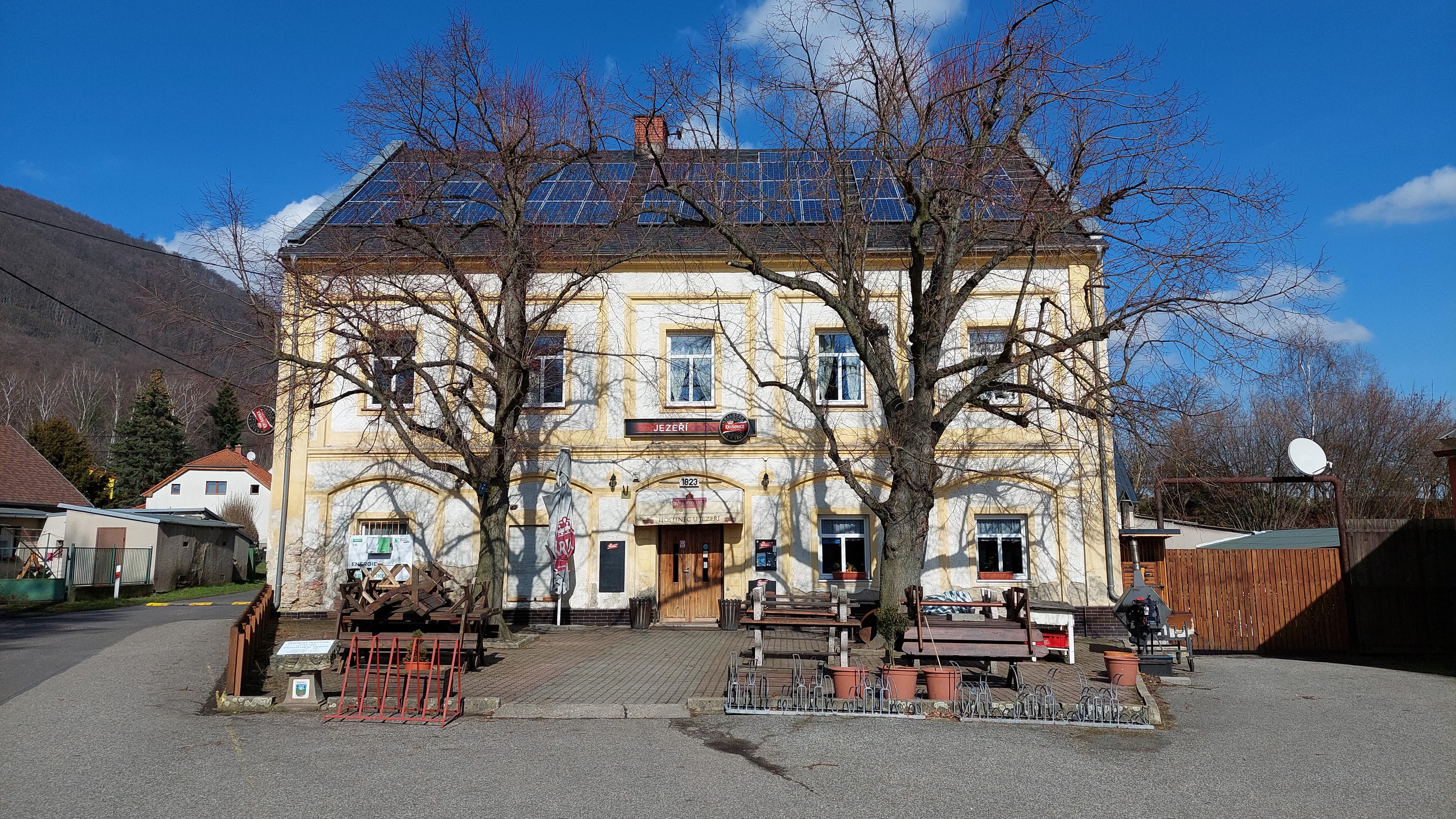 Hostinec u Jezeří