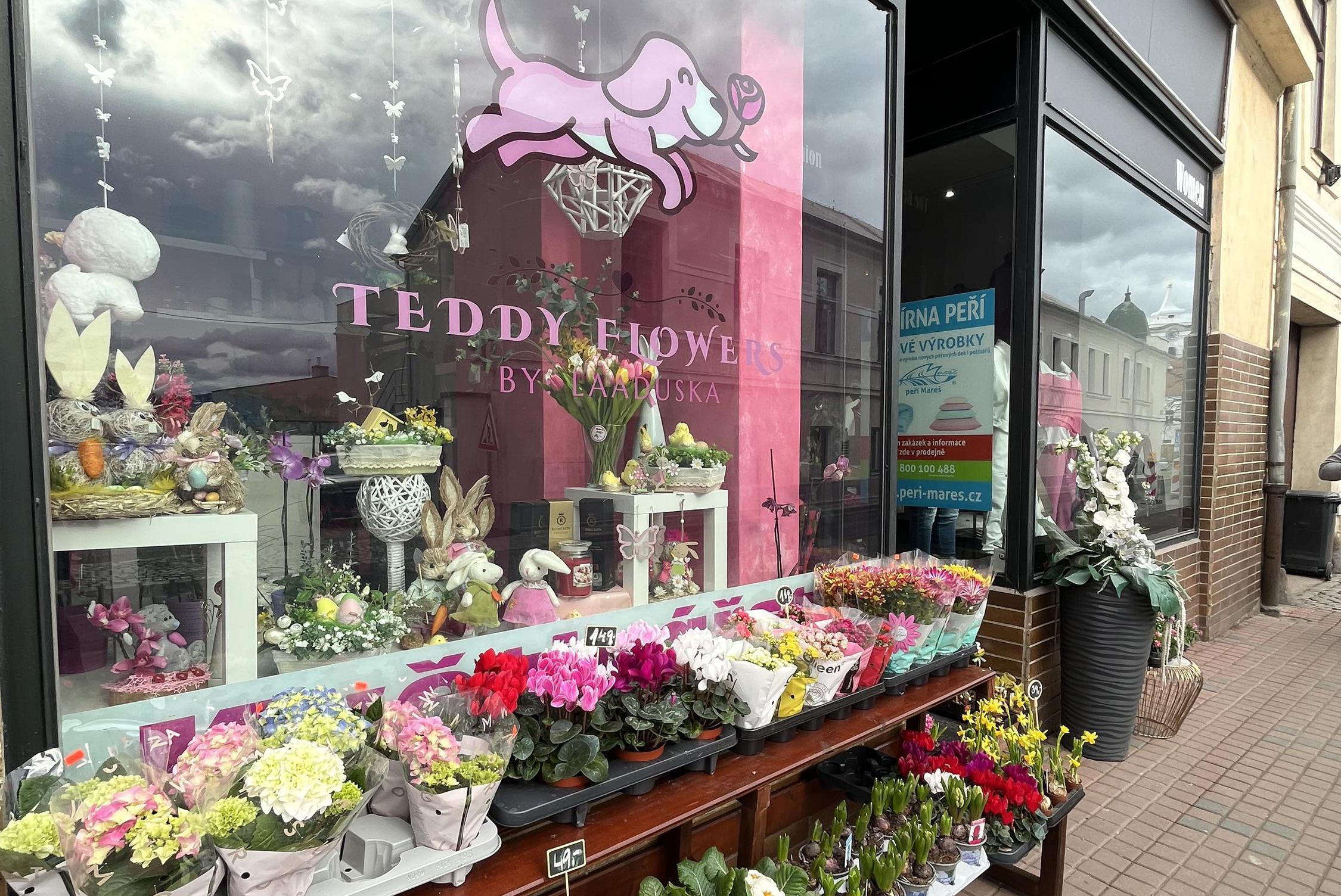 Teddy Flowers