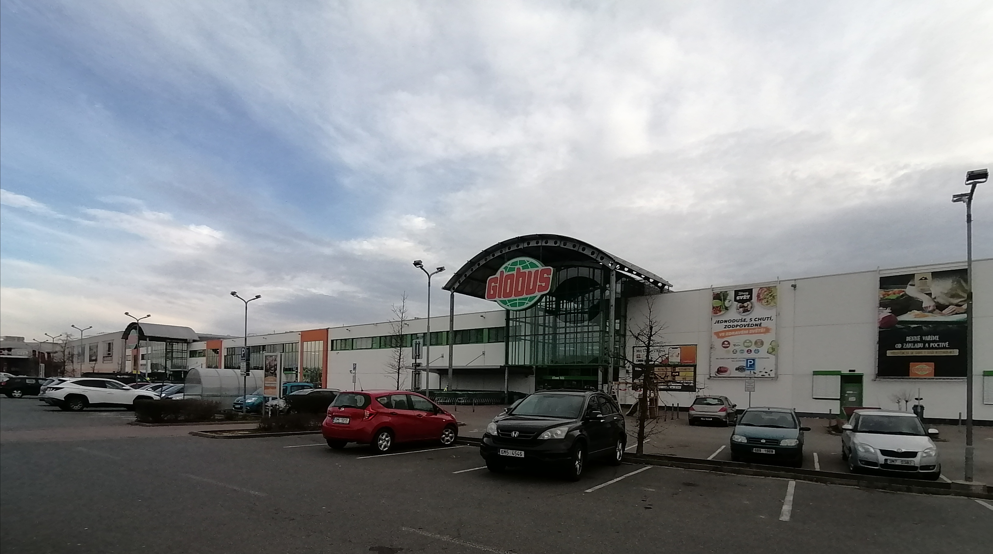 Globus Hypermarket